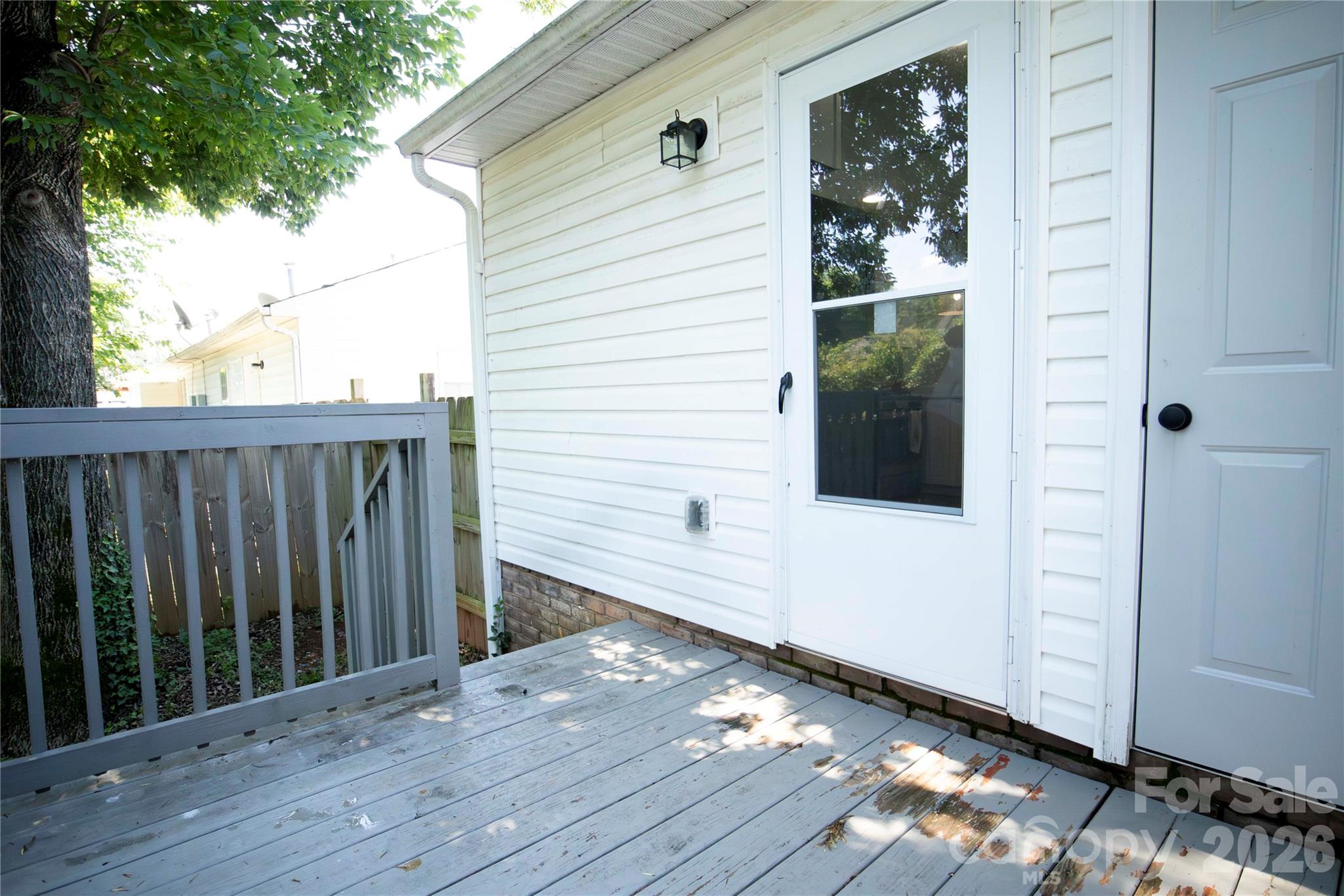 1086 Cherry Meadow Lane Property Photo 17