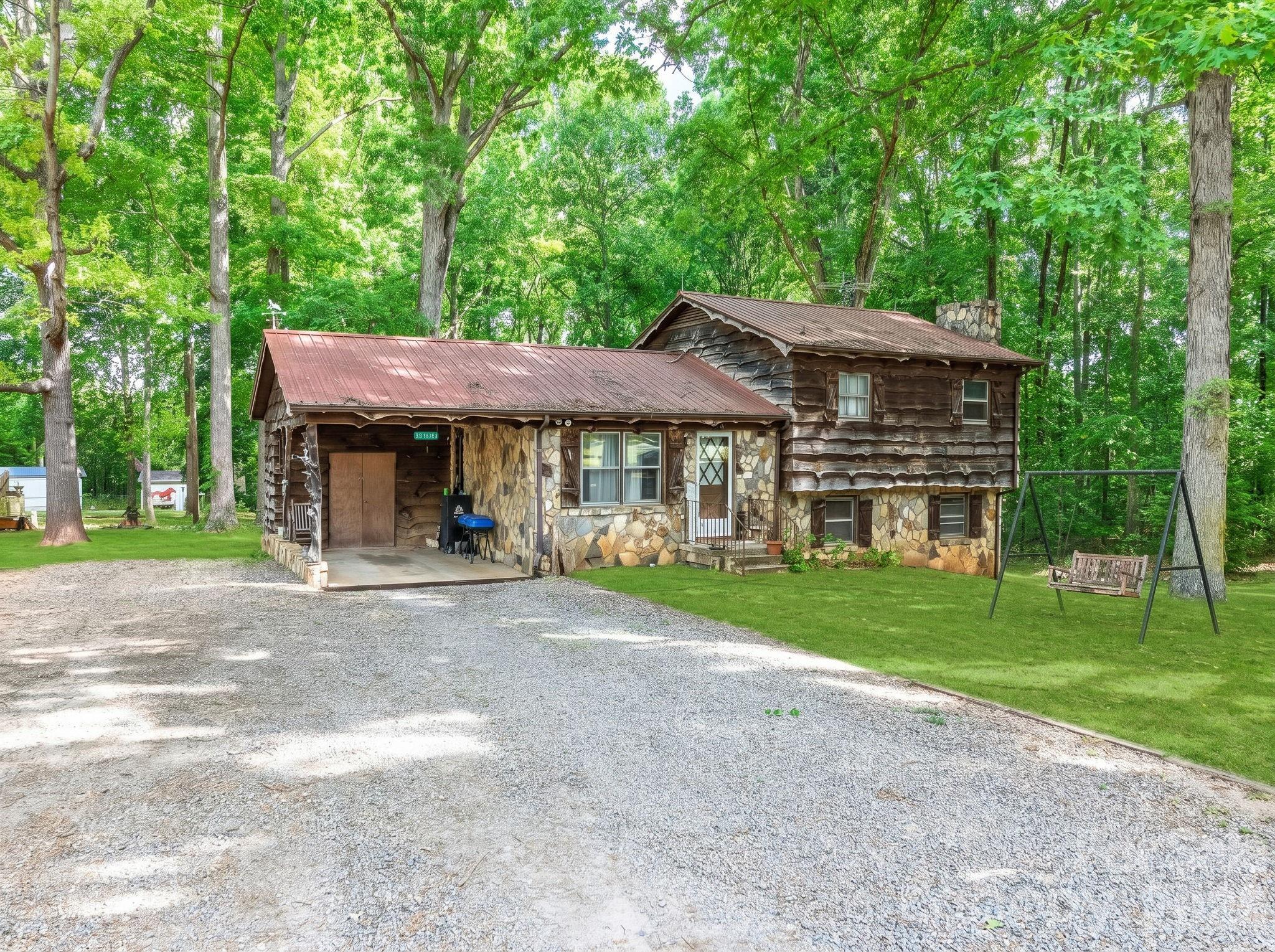 145 Nathaniel Lane Property Photo 3
