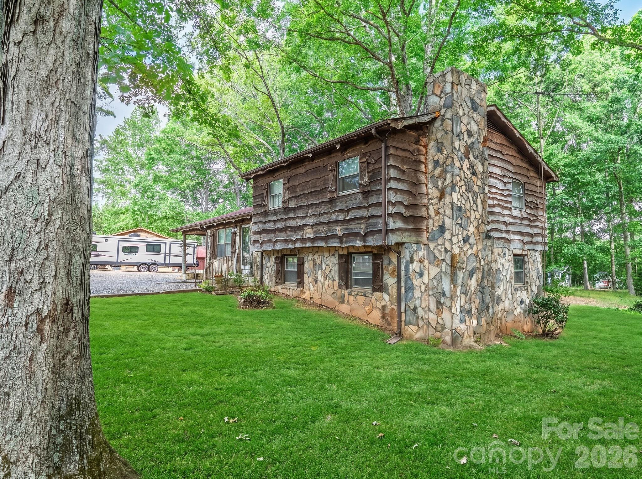 145 Nathaniel Lane Property Photo 8