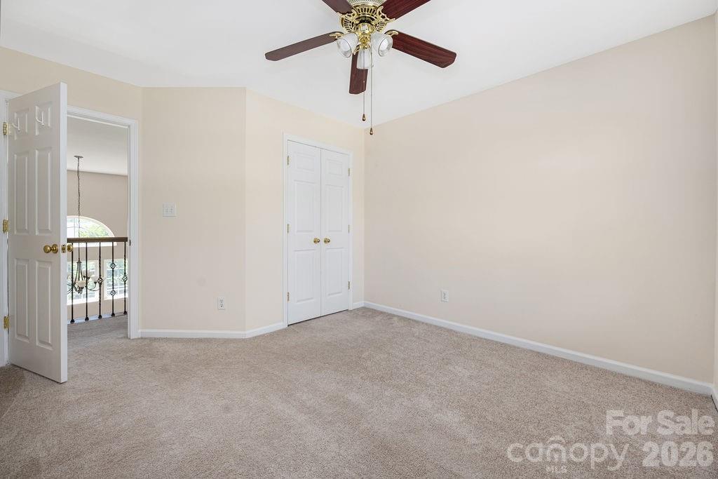 9512 Autumn Applause Drive Property Photo 34