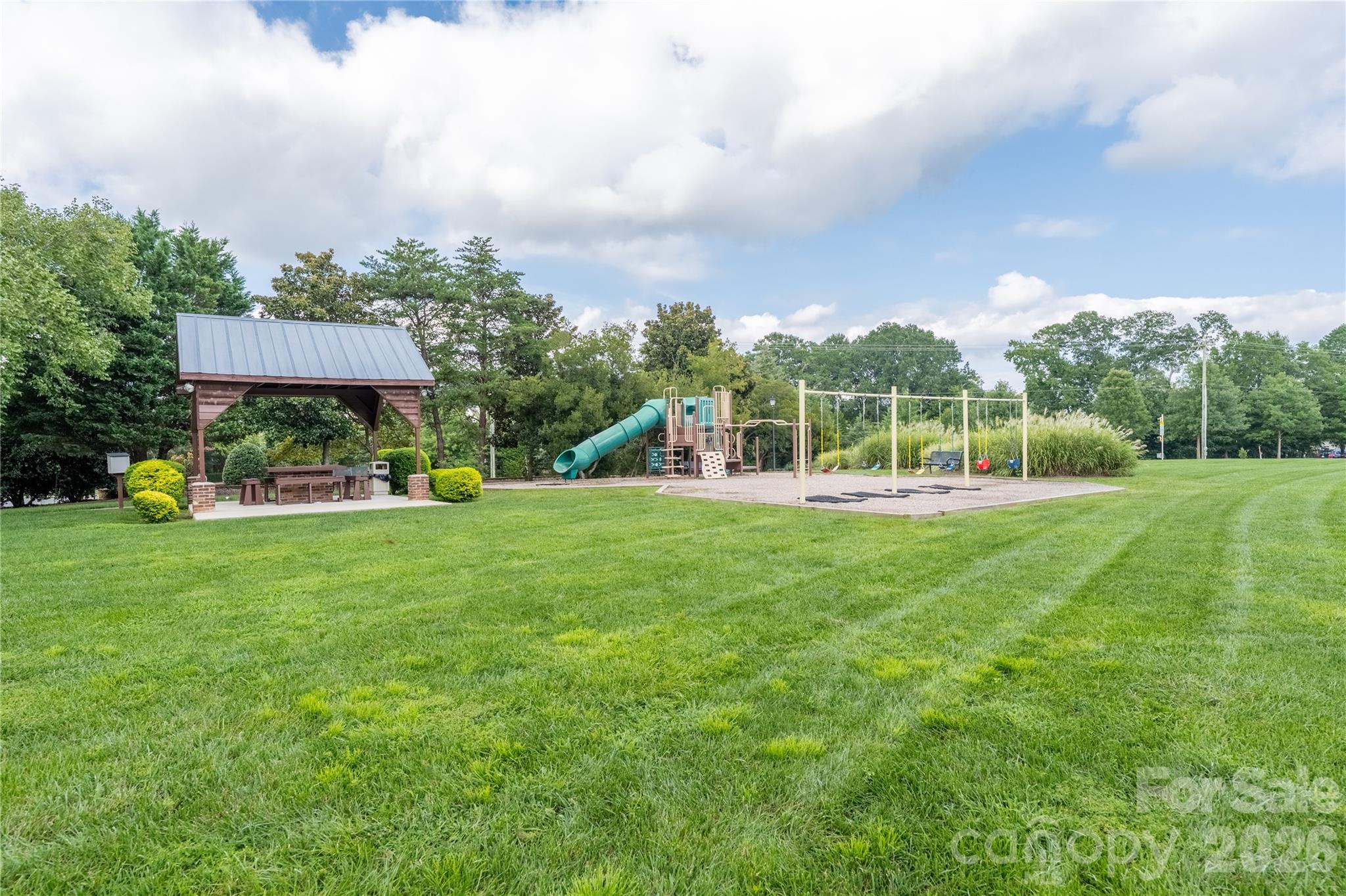 9512 Autumn Applause Drive Property Photo 45