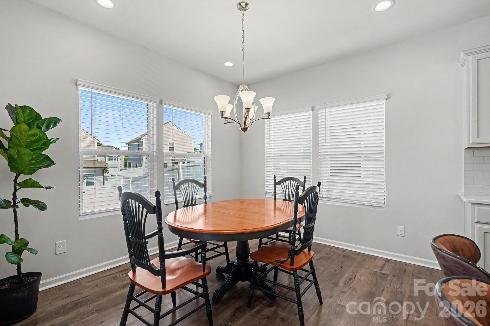 328 Bluebonnet Drive Property Photo 10