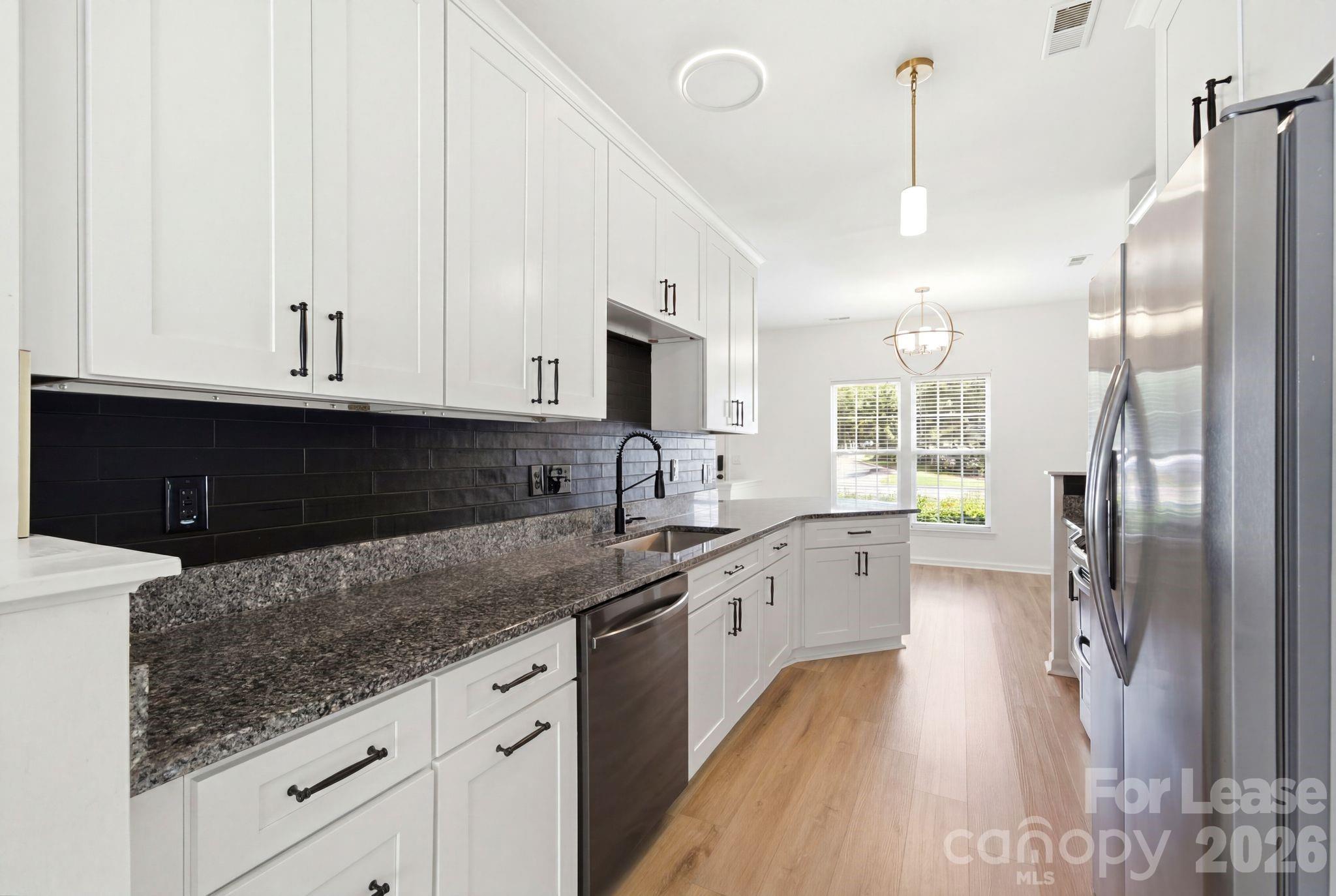 12309 Jessica Place Property Photo 6