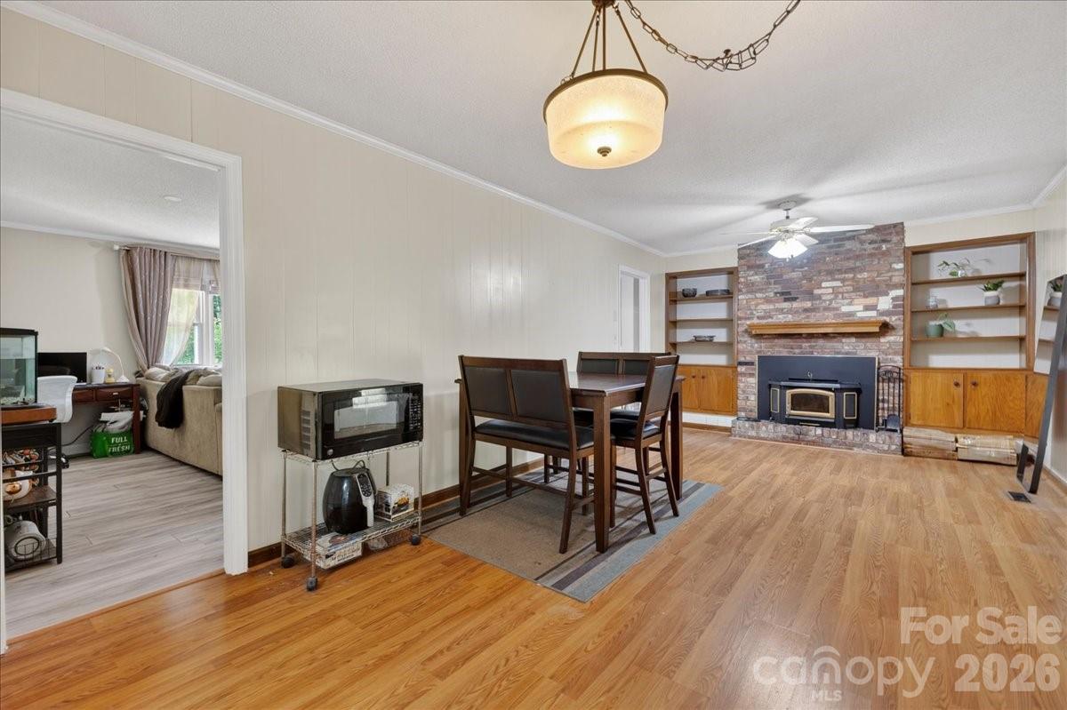 1303 Wildwood Drive Property Photo 7