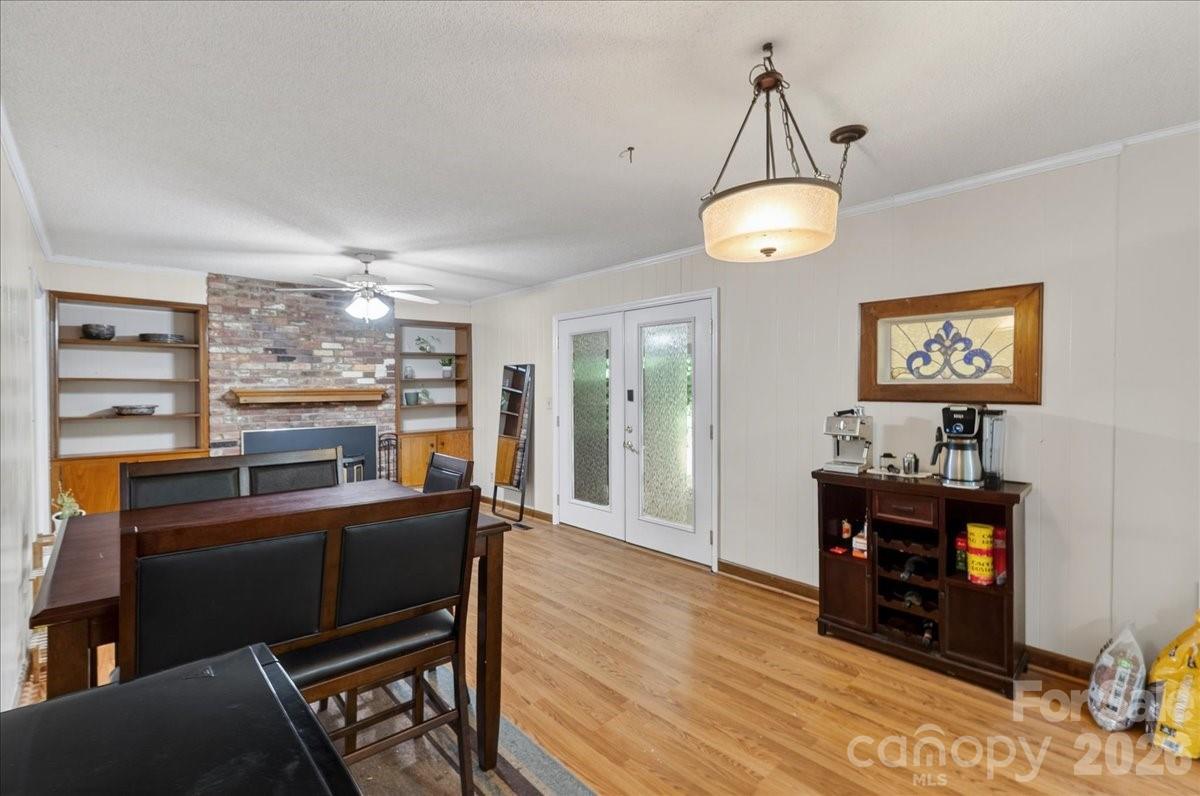 1303 Wildwood Drive Property Photo 8