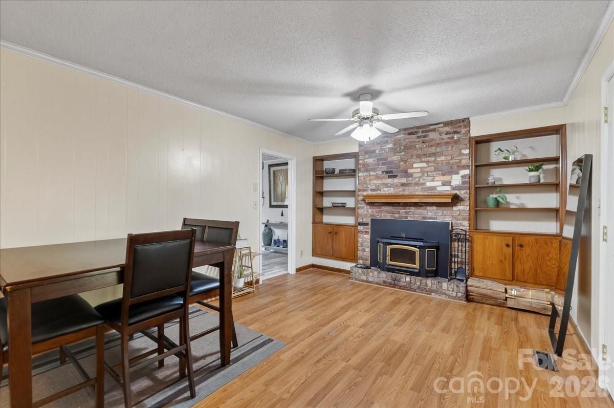 1303 Wildwood Drive Property Photo 10