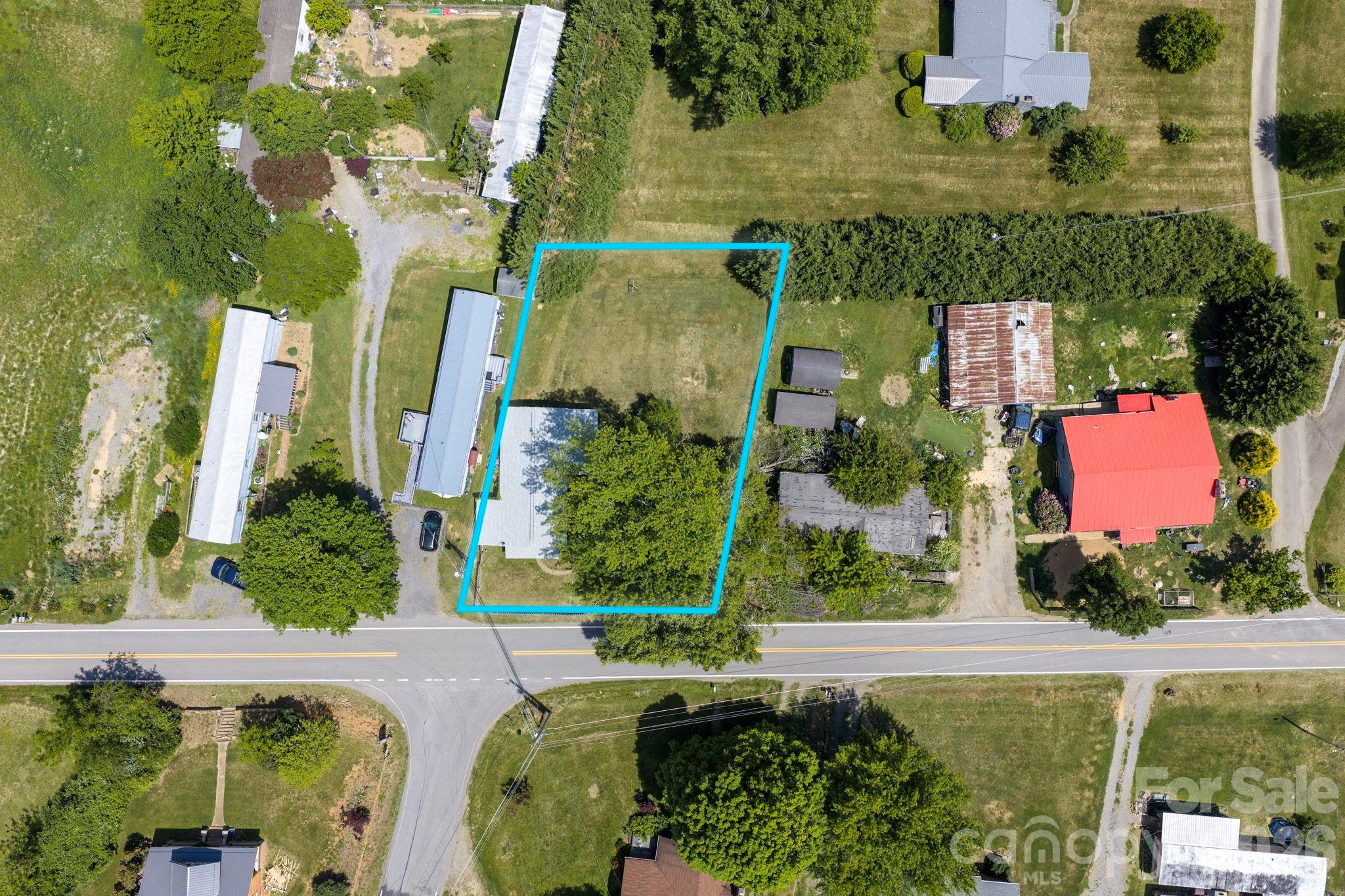 2802 Beaverdam Road Property Photo 5