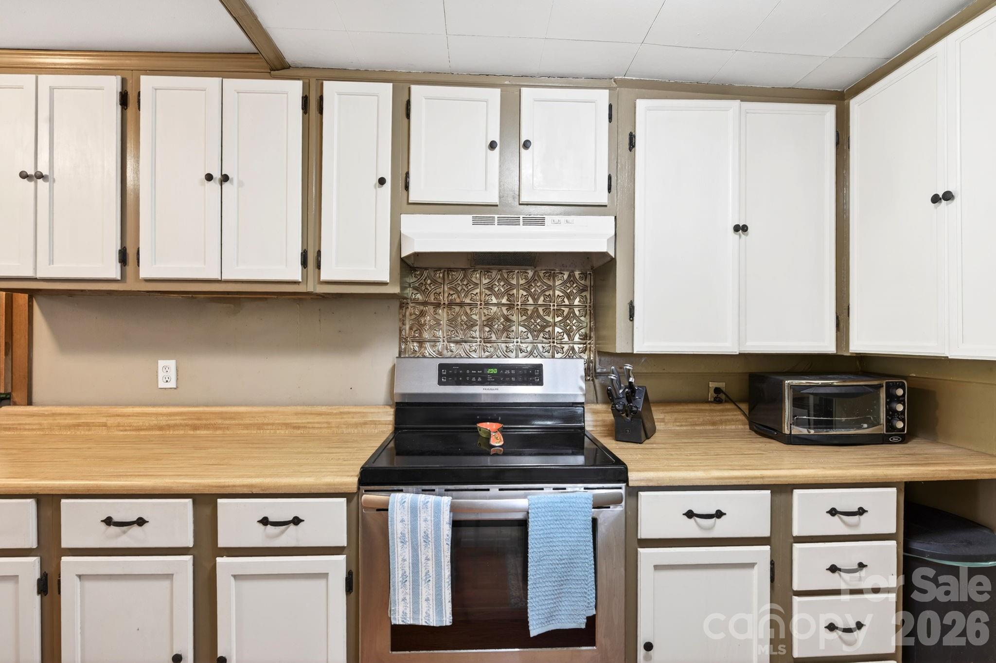 2802 Beaverdam Road Property Photo 10
