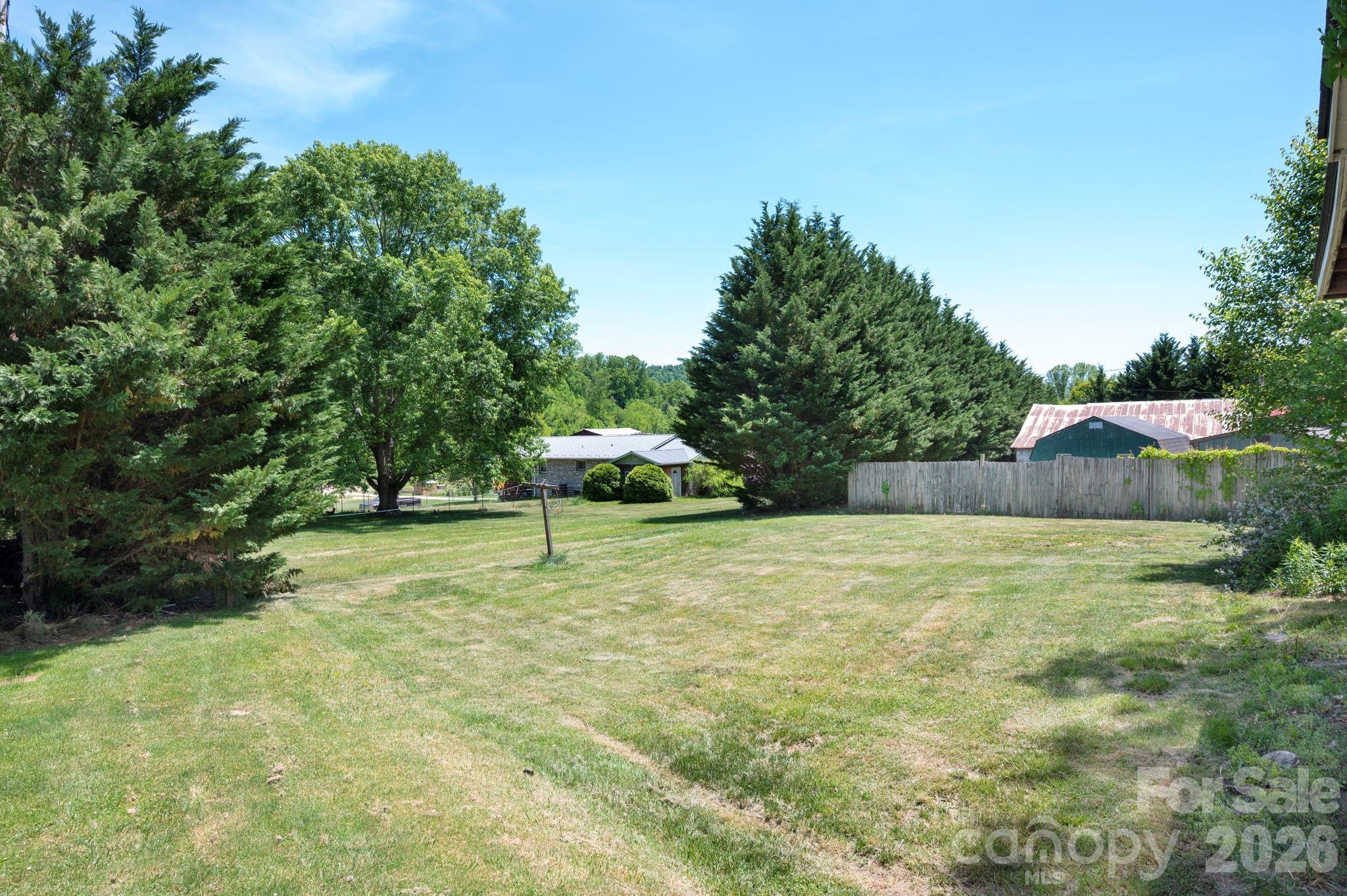 2802 Beaverdam Road Property Photo 21