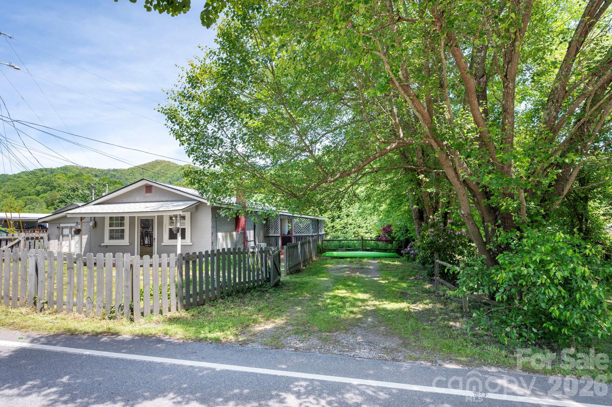 2802 Beaverdam Road Property Photo 24