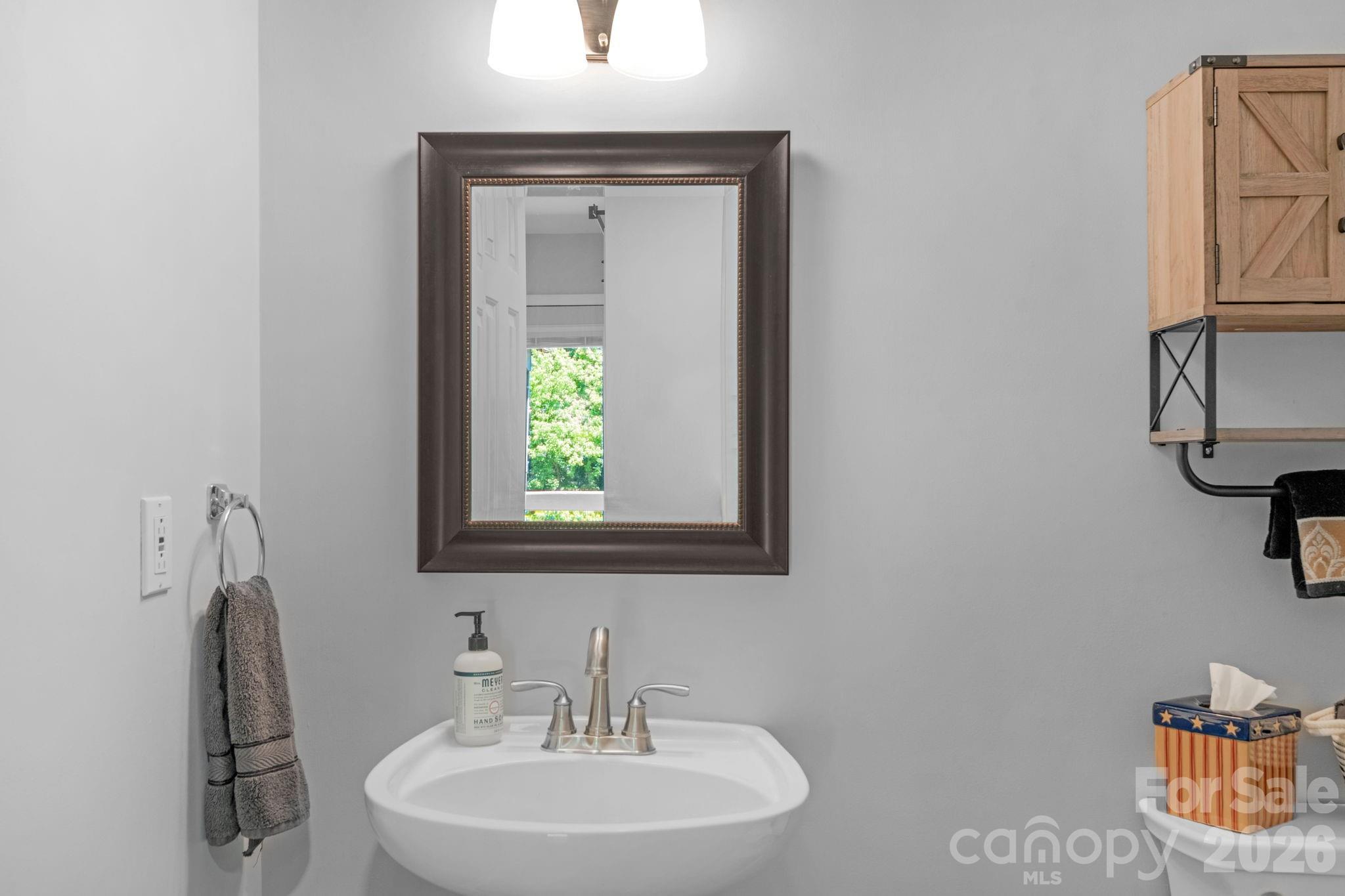 107 Howe Street Property Photo 21