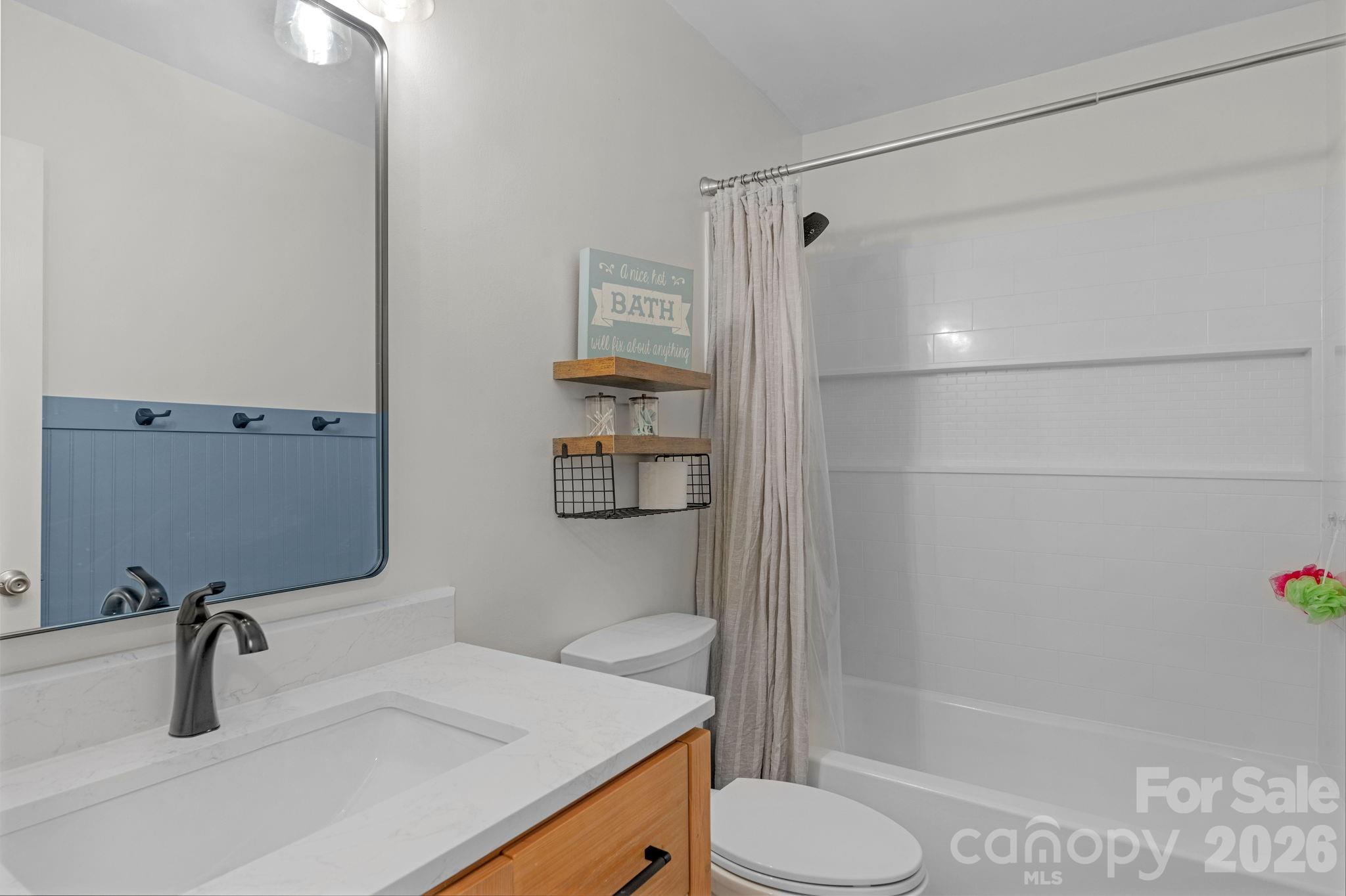 107 Howe Street Property Photo 36