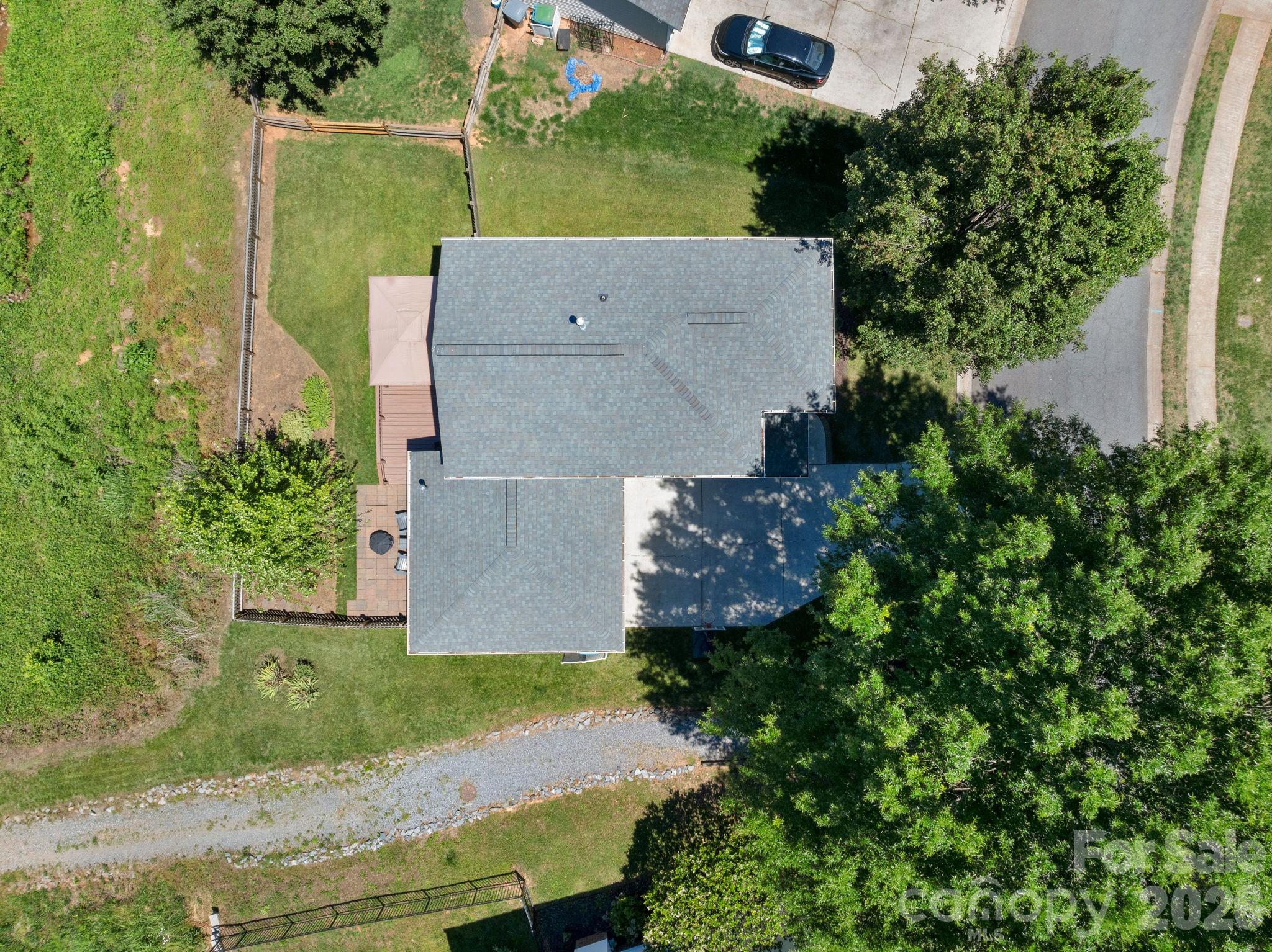 107 Howe Street Property Photo 46