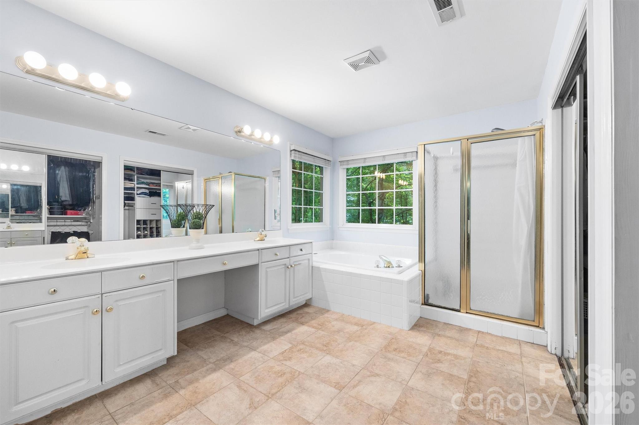 5501 Providence Glen Road Property Photo 16