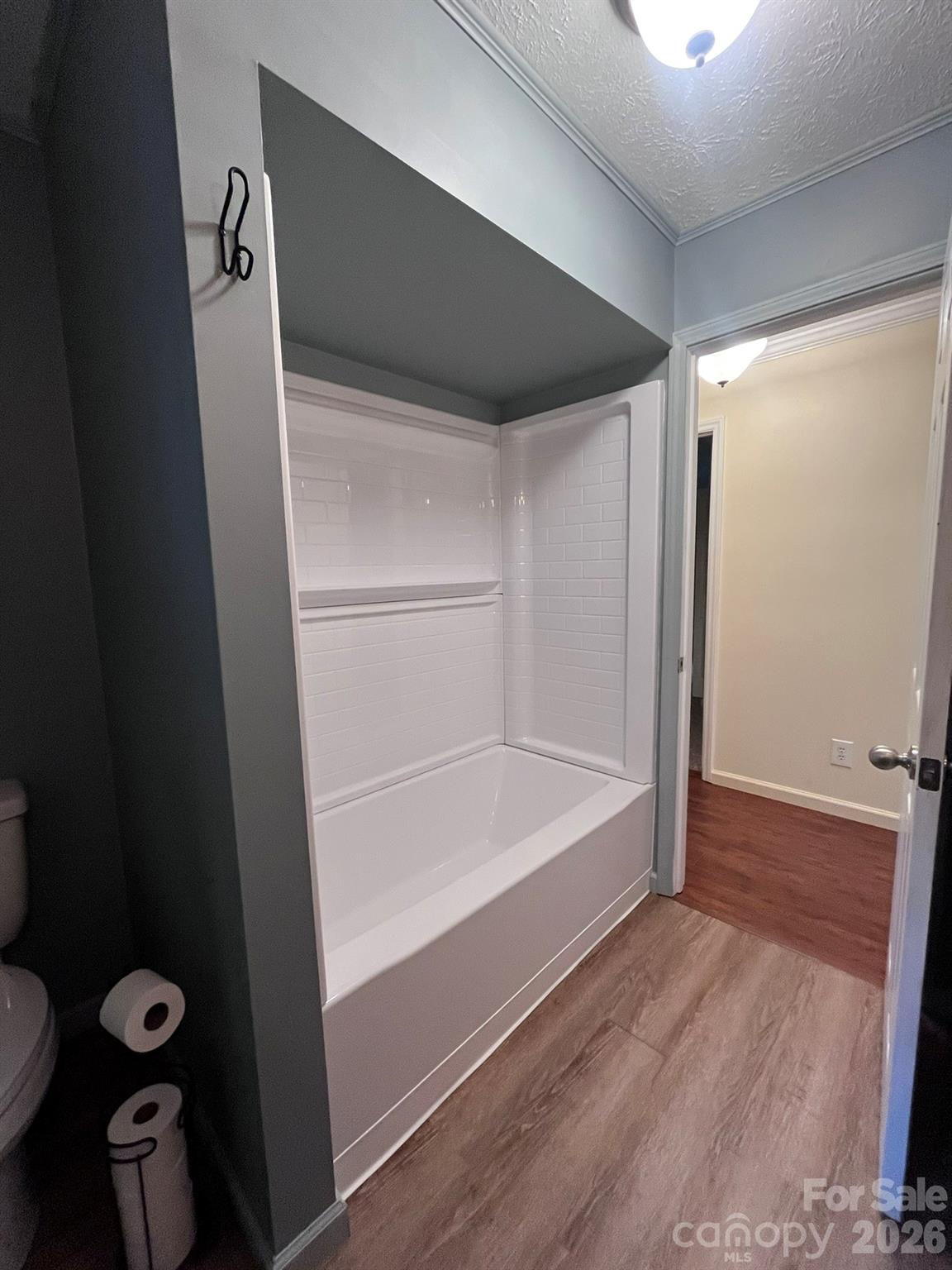29 S Greenwood Forest Drive Property Photo 25