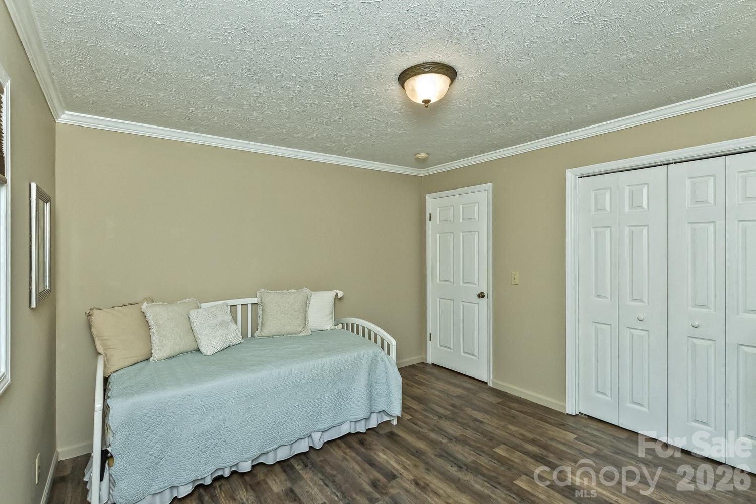 29 S Greenwood Forest Drive Property Photo 33