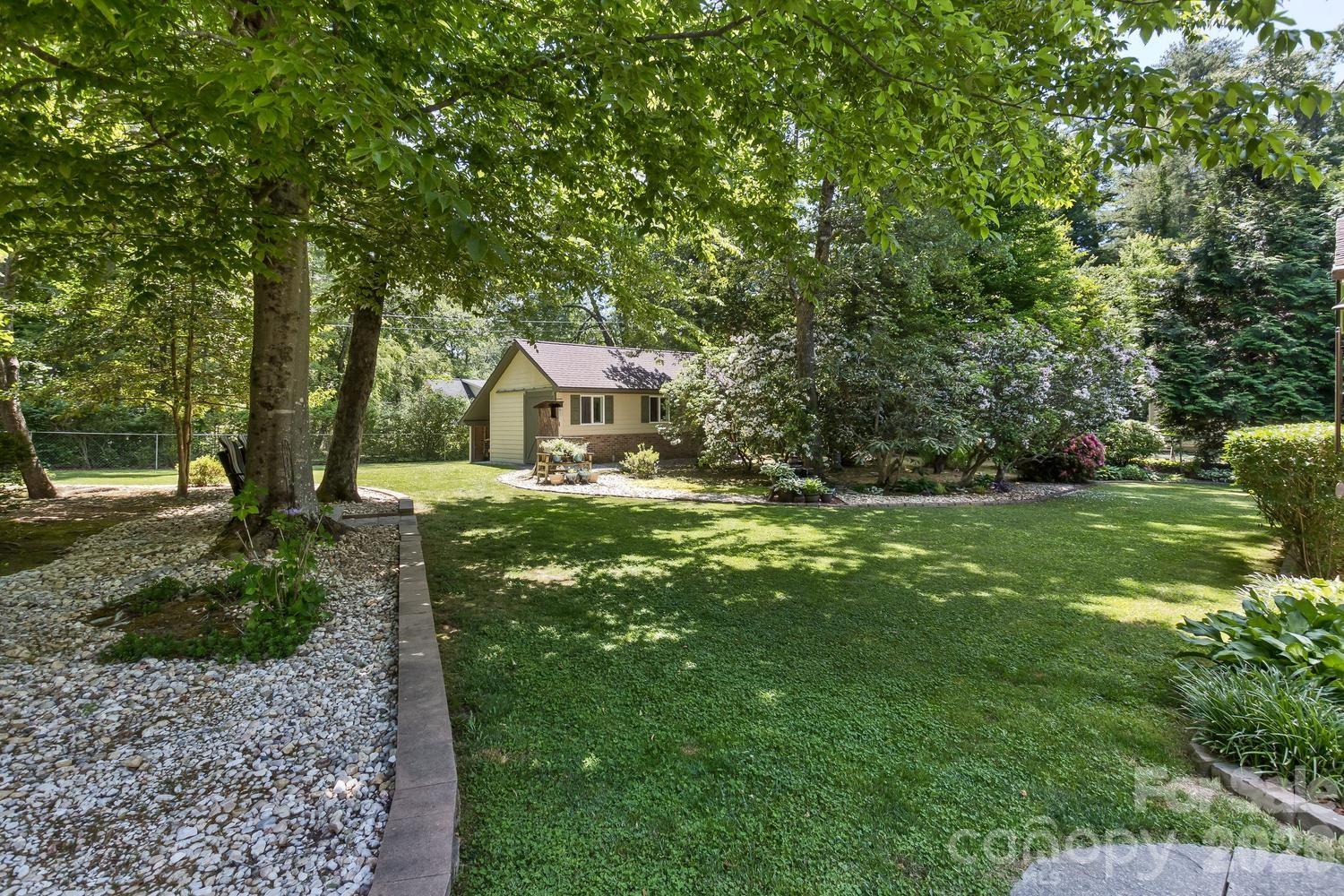 29 S Greenwood Forest Drive Property Photo 34