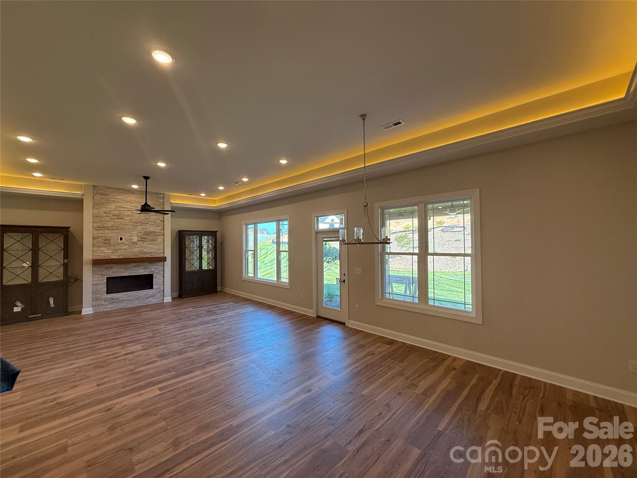 4559 Holly Circle Property Photo 3