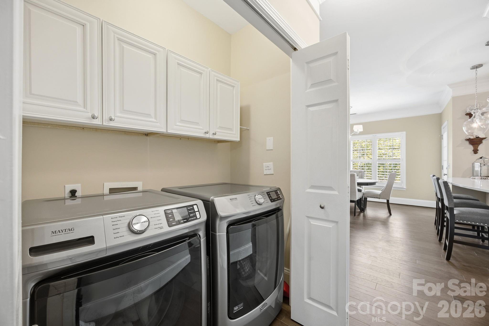 8942 Rosalyn Glen Road Property Photo 28