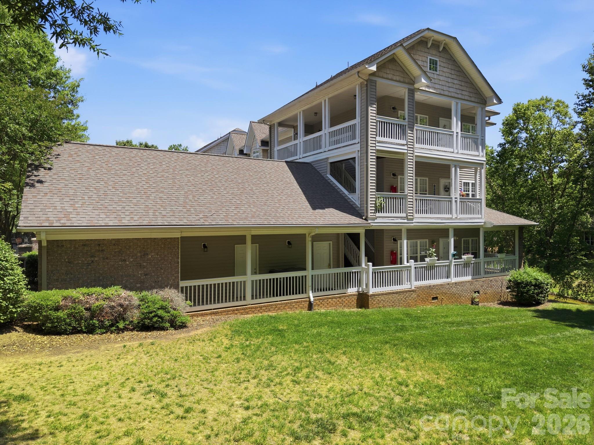 8942 Rosalyn Glen Road Property Photo 29