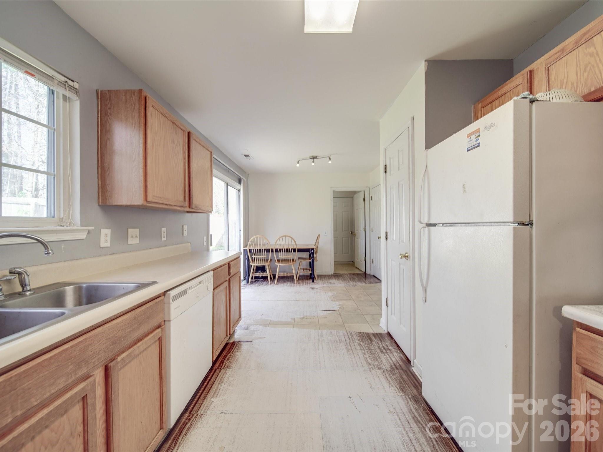 5414 Peachwood Drive Property Photo 21