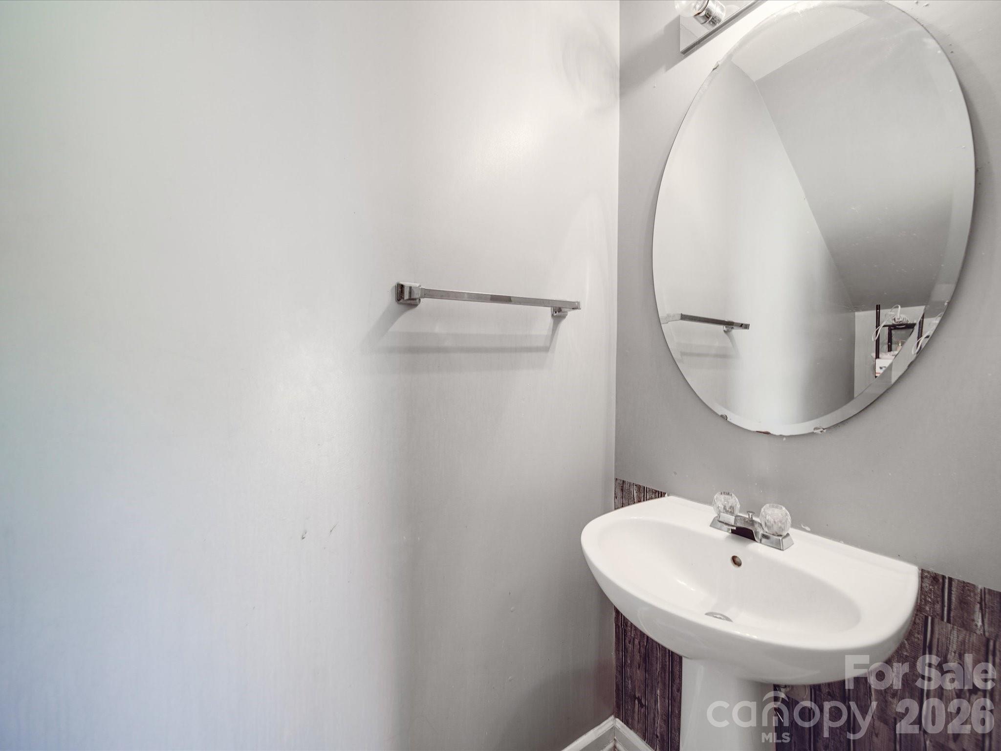 5414 Peachwood Drive Property Photo 24
