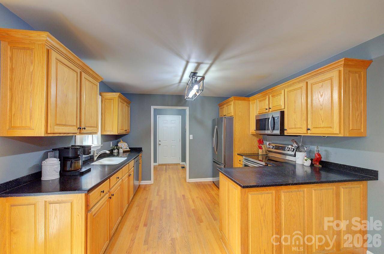 255 Tanager Drive Property Photo 16