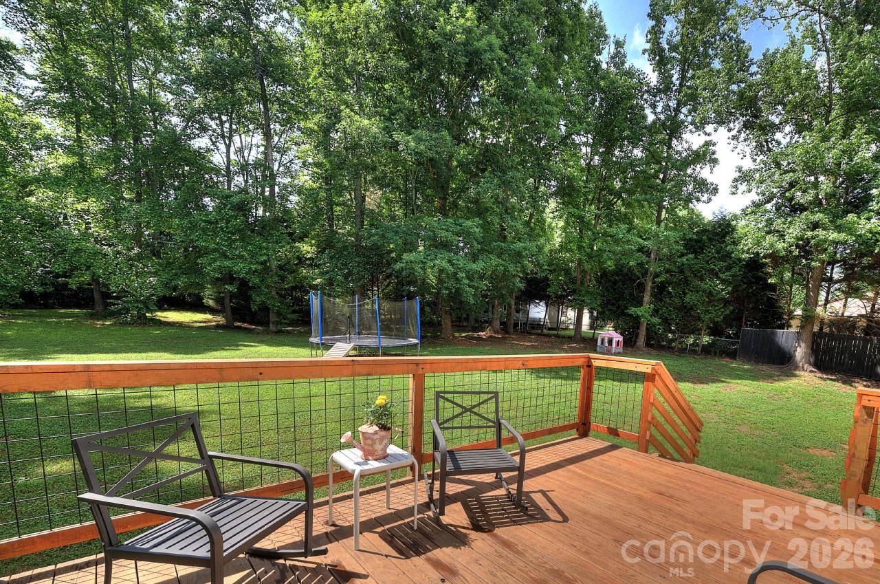 255 Tanager Drive Property Photo 33
