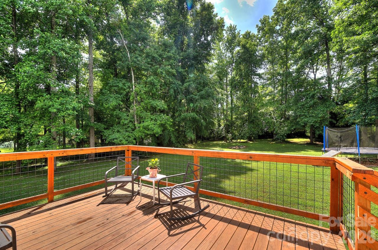 255 Tanager Drive Property Photo 34