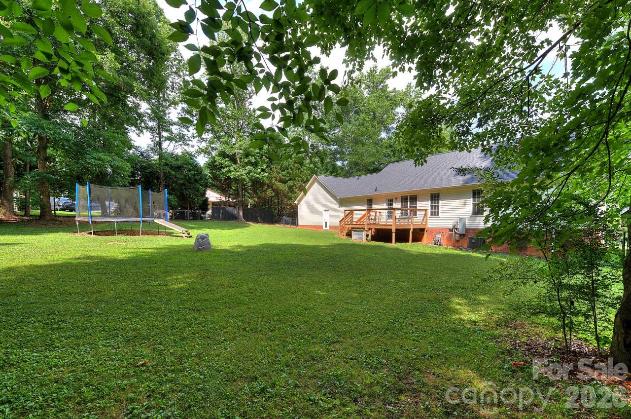 255 Tanager Drive Property Photo 36