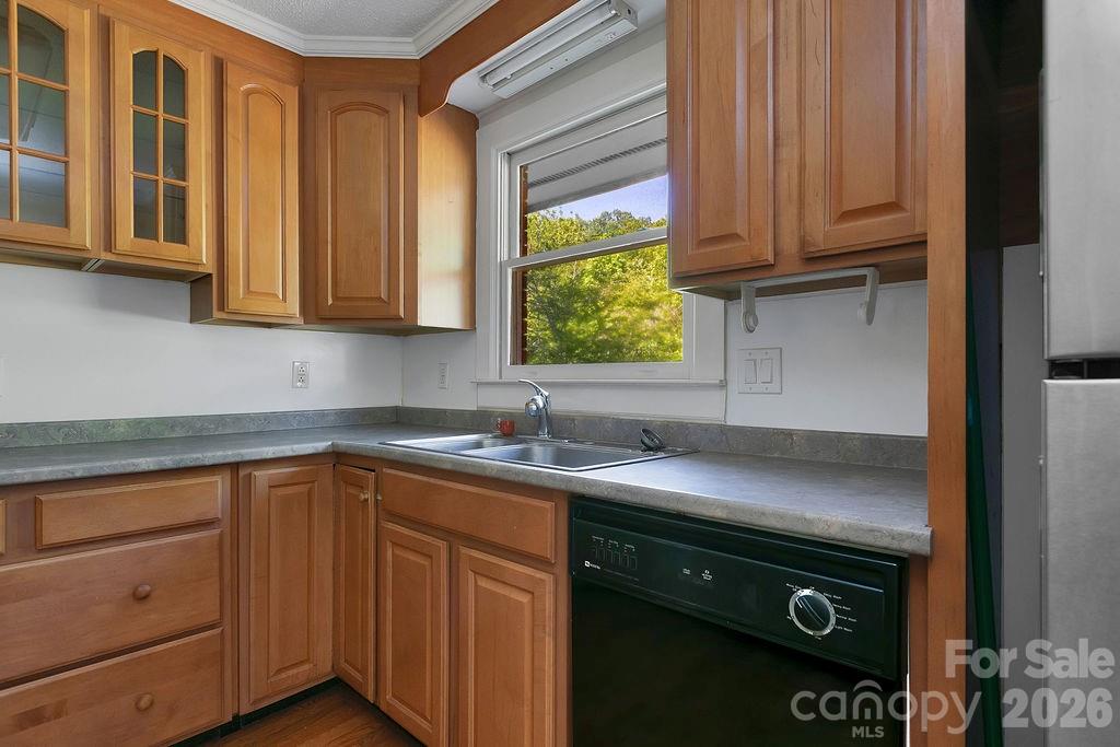 100 Kilpatrick Street Property Photo 9