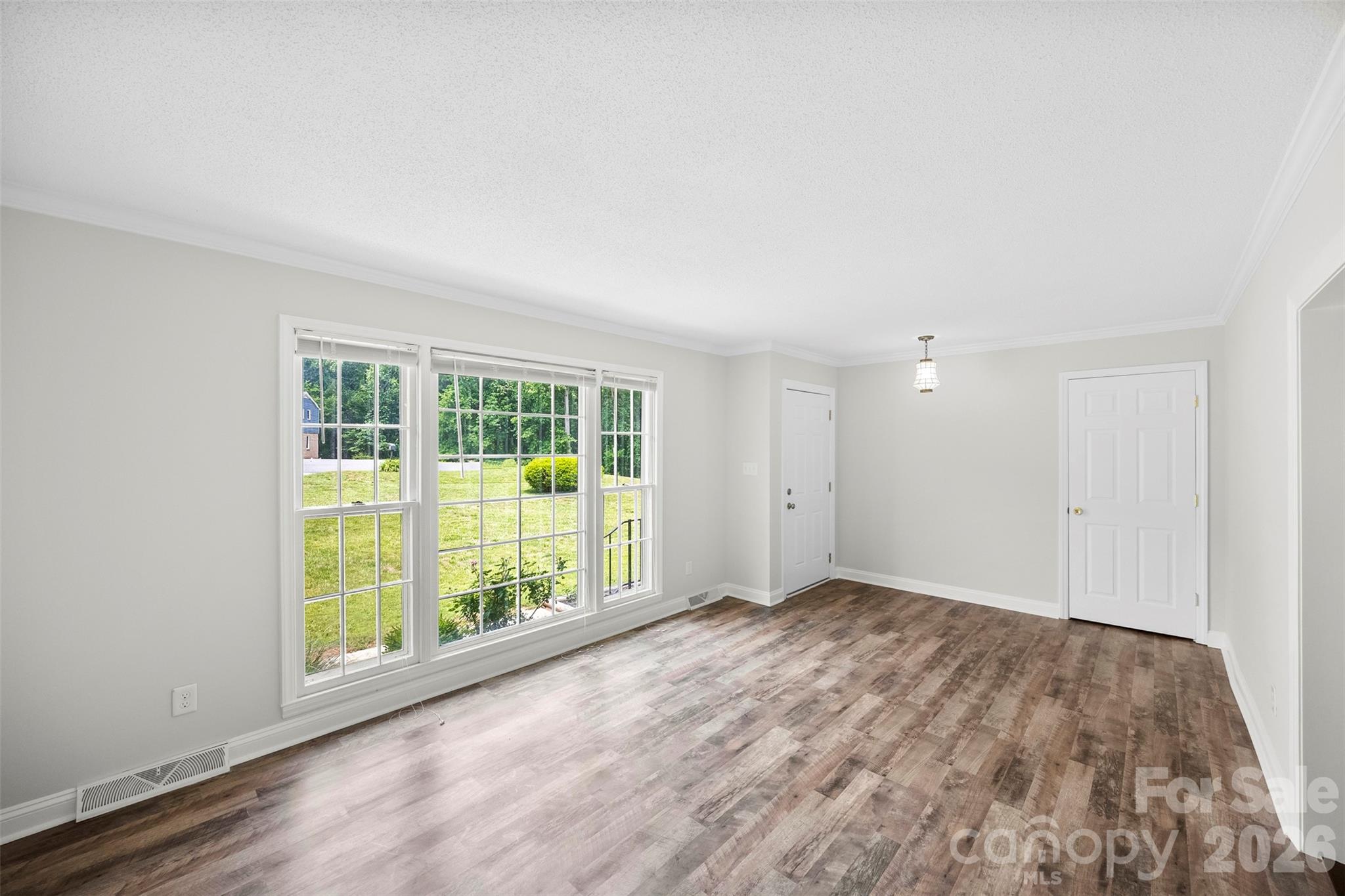 22 Forest Hill Road Property Photo 18