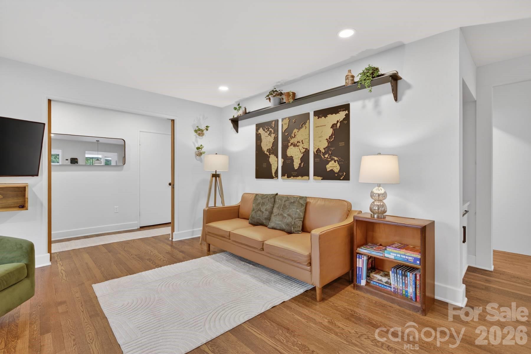 140 Dunbar Street Property Photo 6