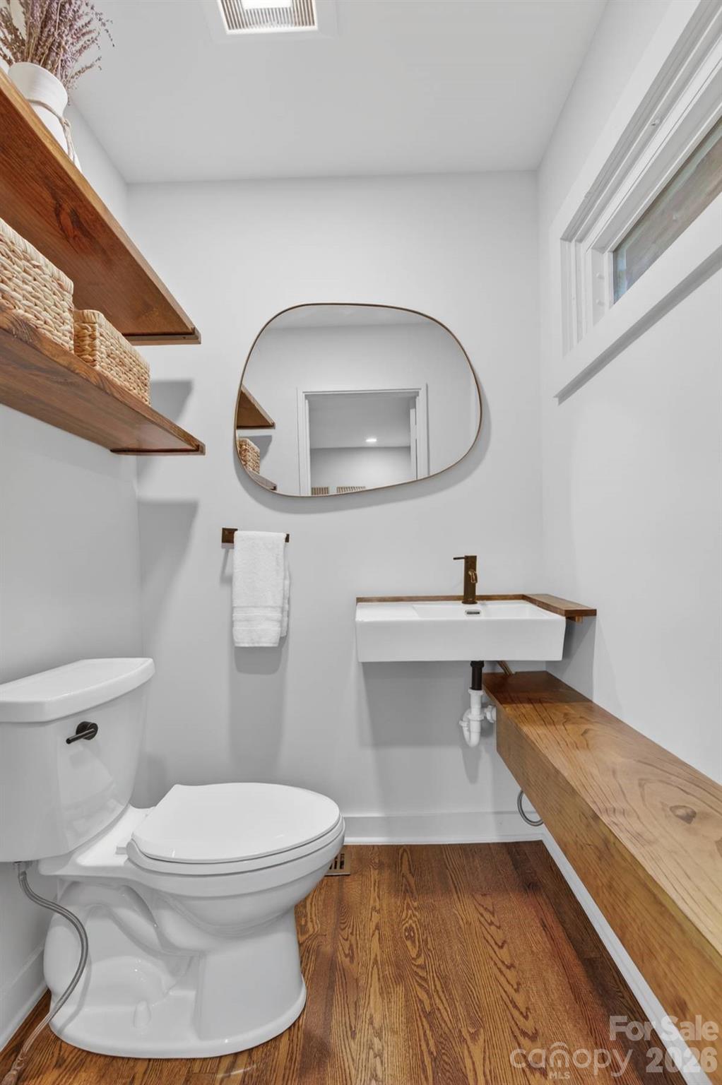 140 Dunbar Street Property Photo 20