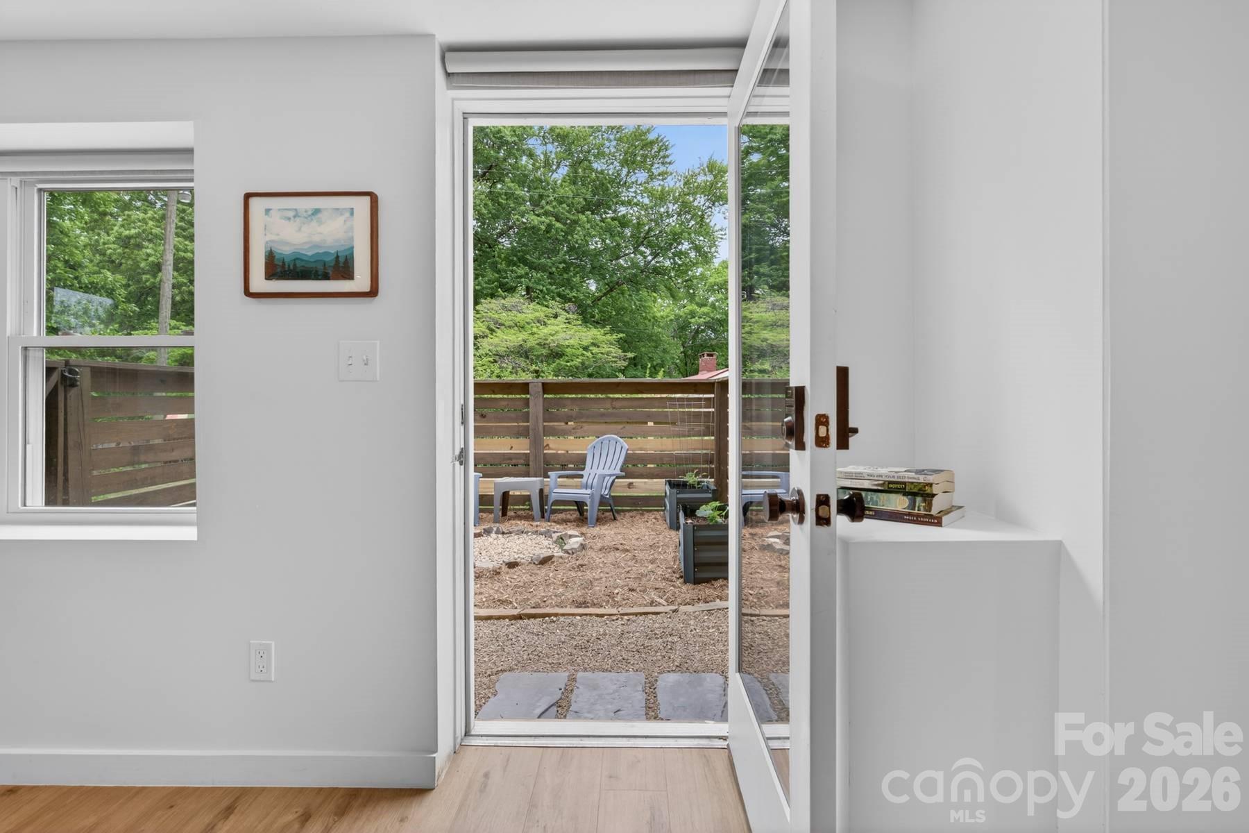 140 Dunbar Street Property Photo 37