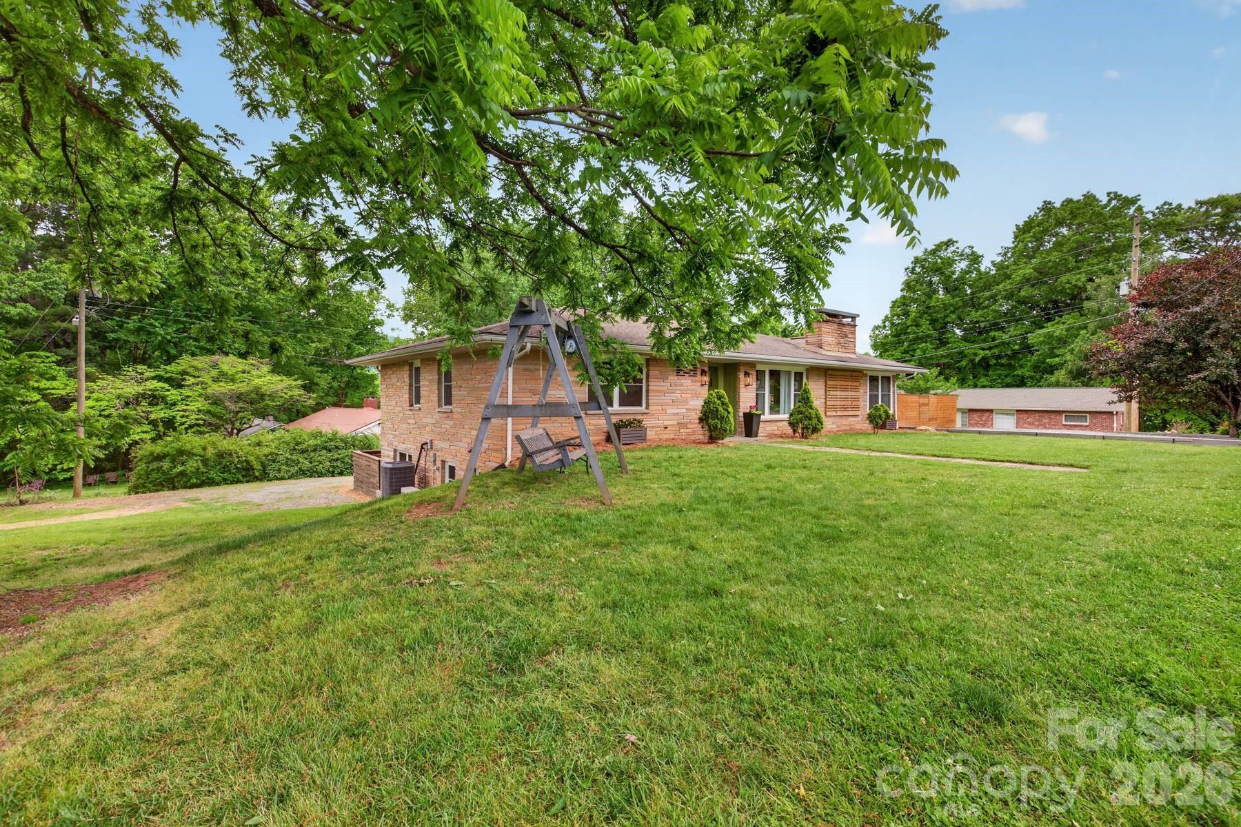 140 Dunbar Street Property Photo 43