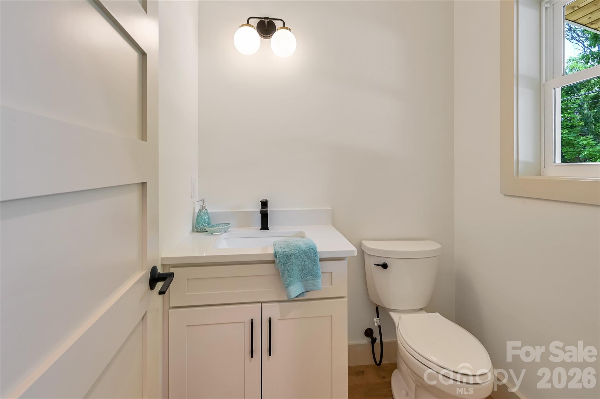 30 Sand Hill Road Property Photo 18