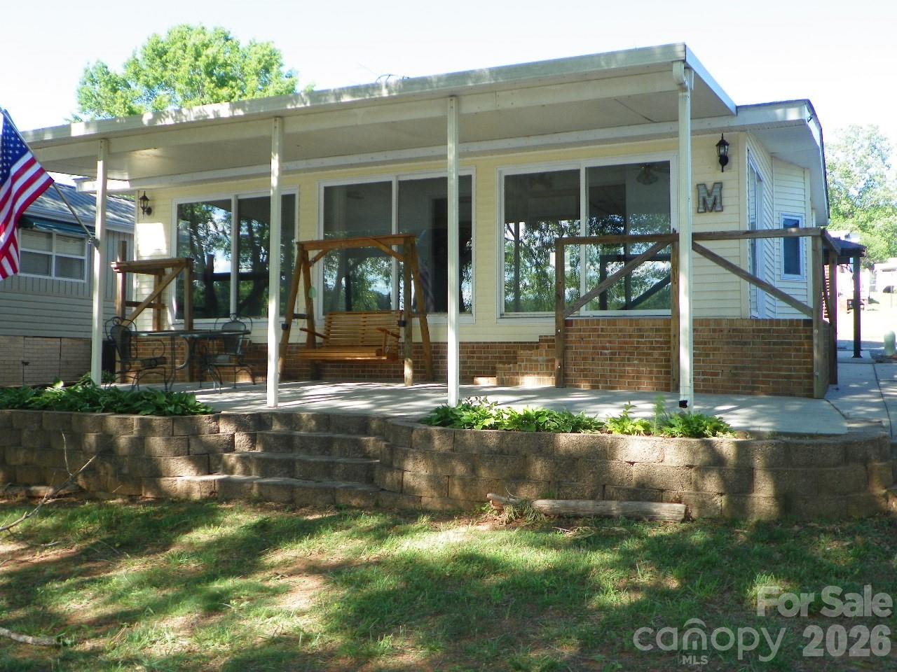 105 Dogwood Circle Property Photo 3