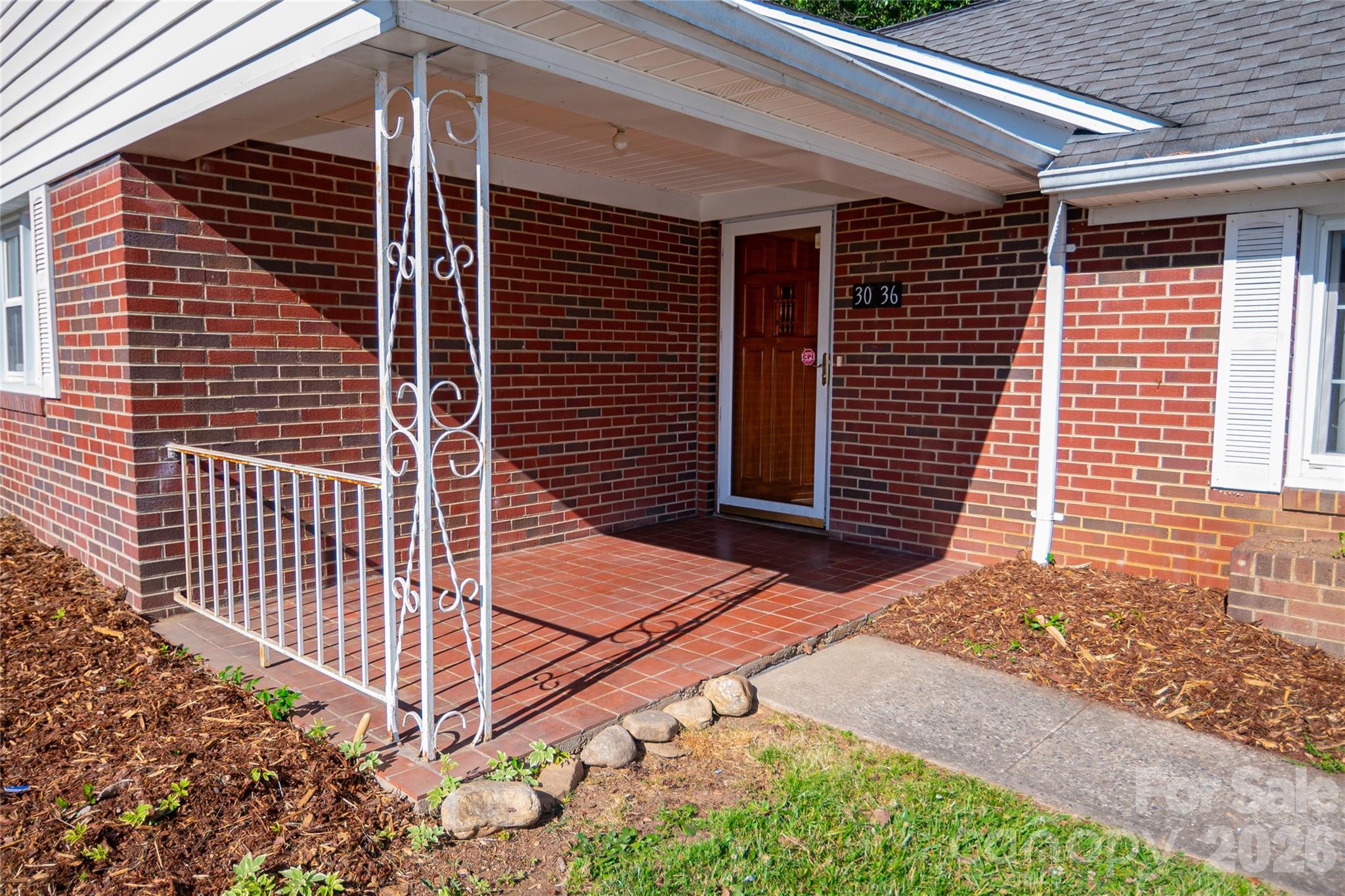 3036 Flat Gap Road Property Photo 3