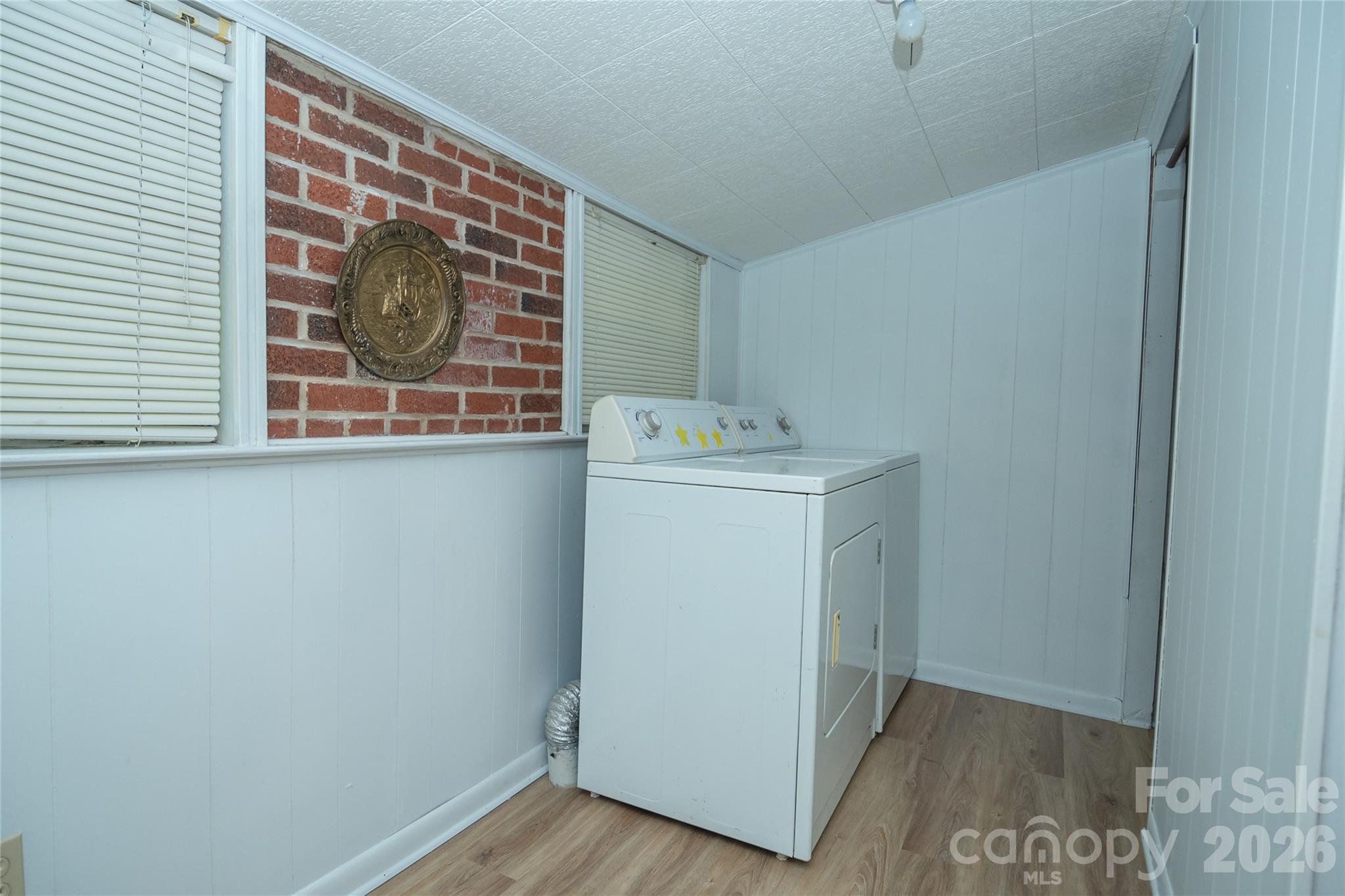 3036 Flat Gap Road Property Photo 13