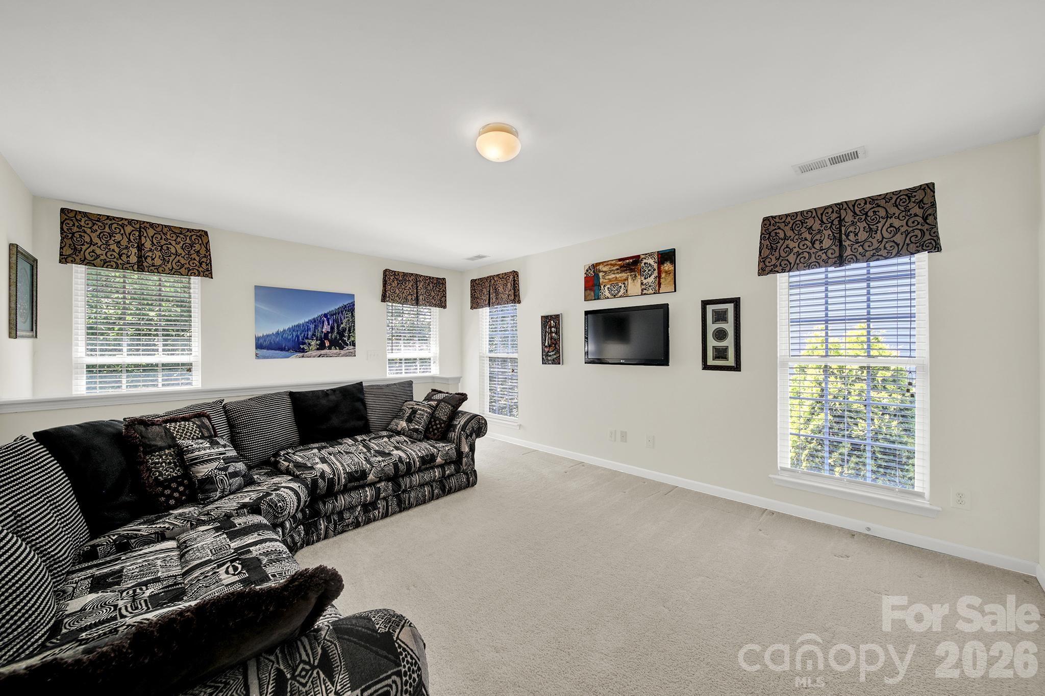 3752 Leela Palace Way Property Photo 29