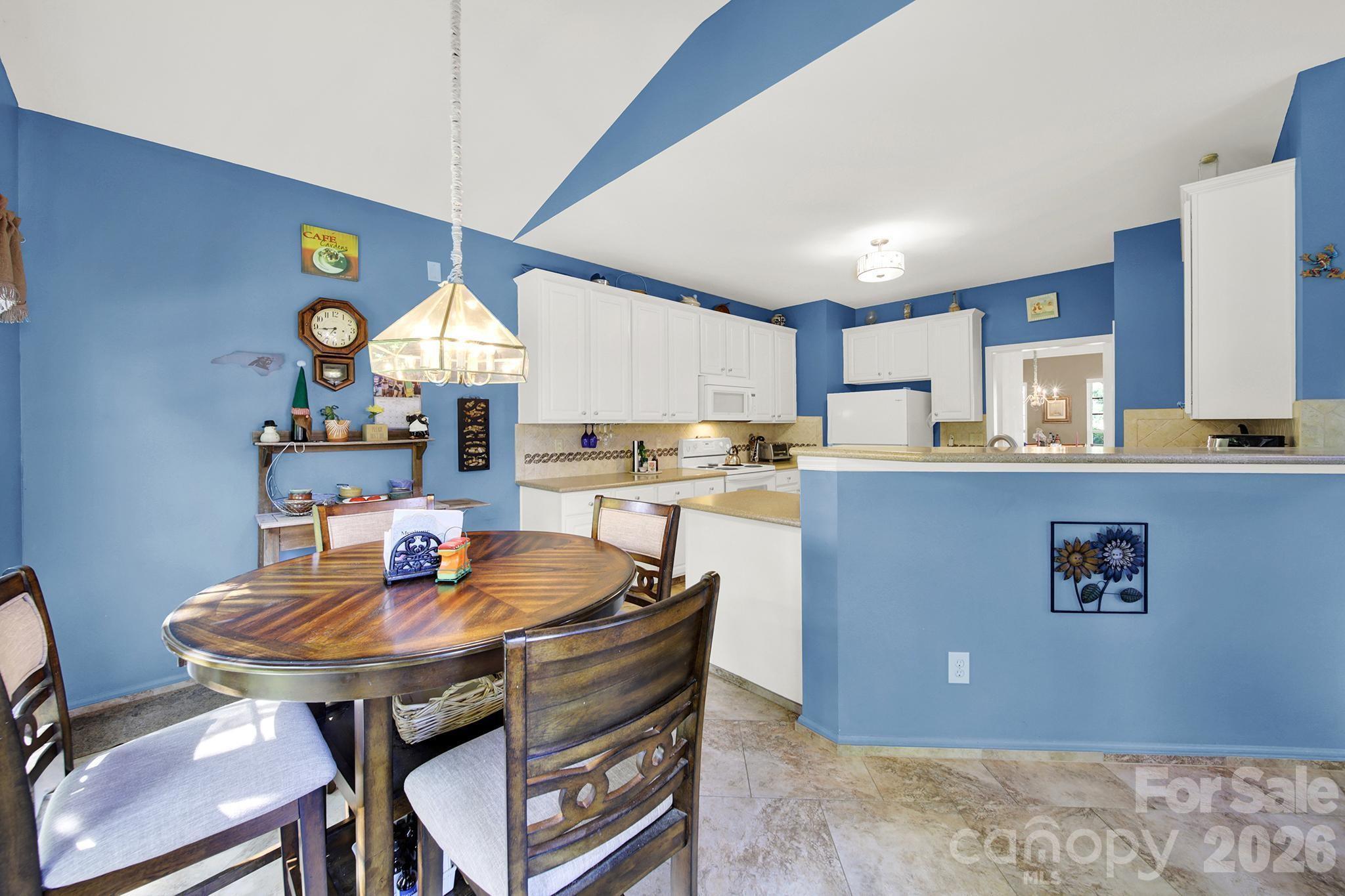 3756 Leela Palace Way Property Photo 13