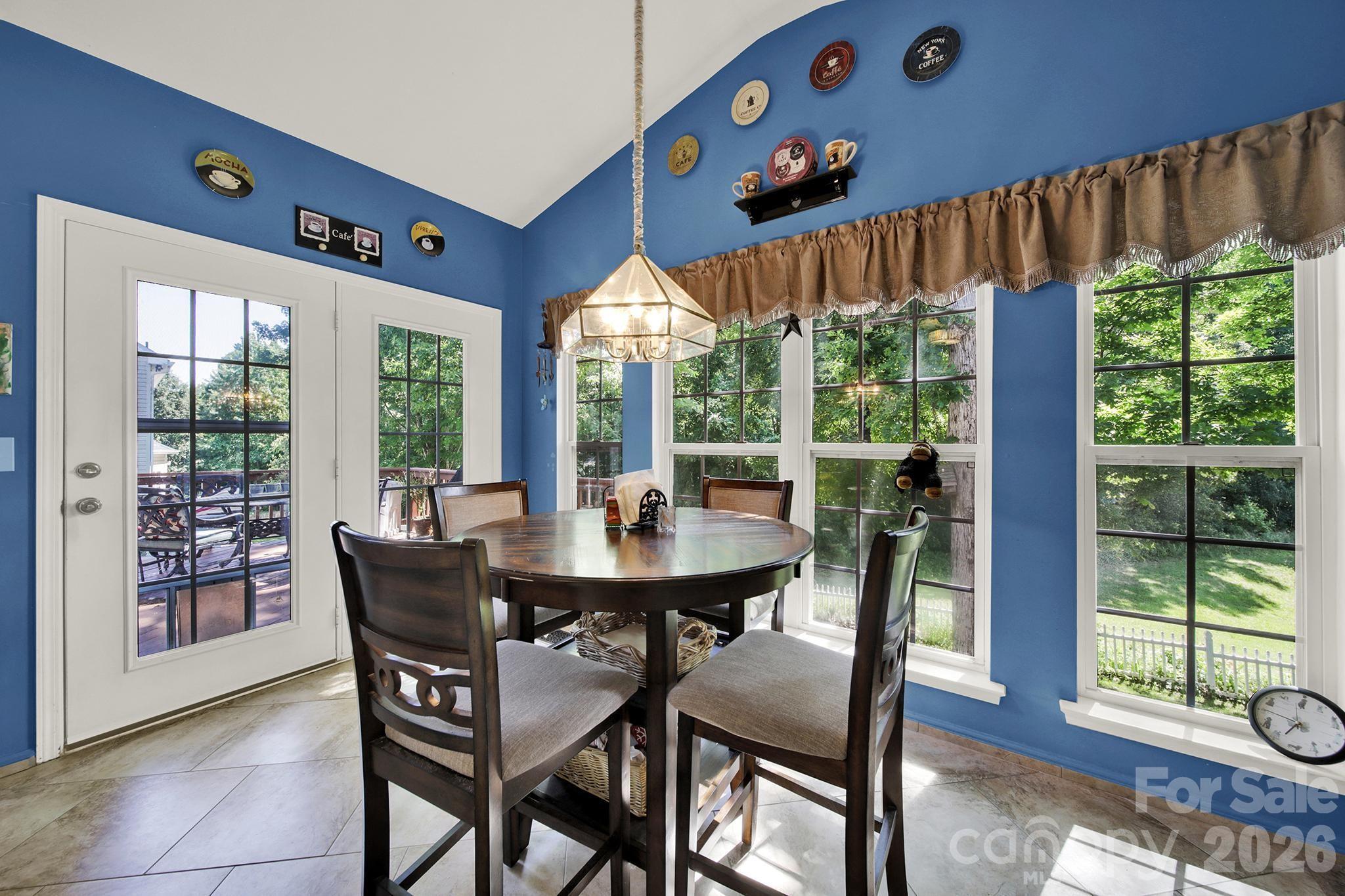 3756 Leela Palace Way Property Photo 14