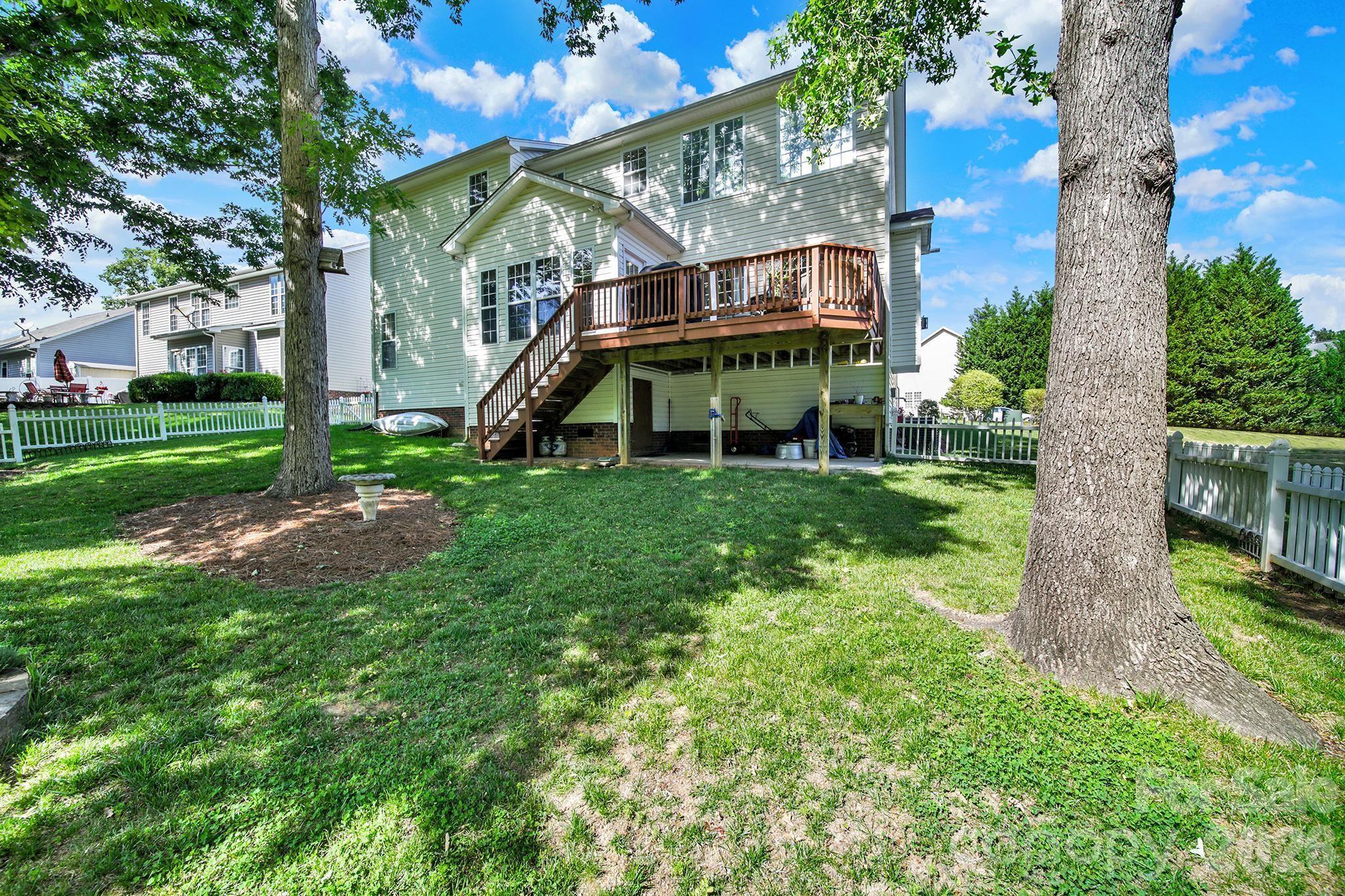 3756 Leela Palace Way Property Photo 34