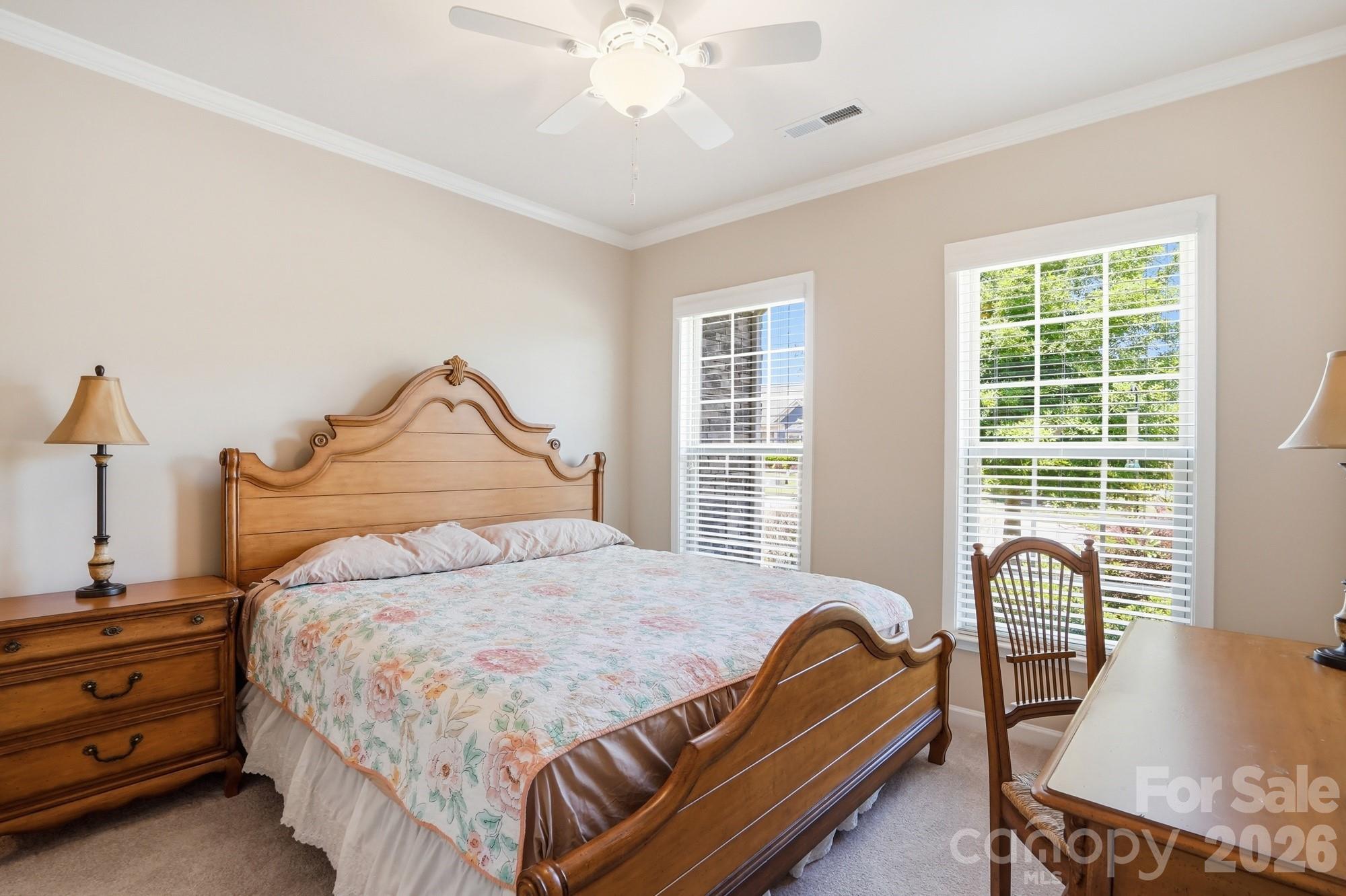 2331 Currant Street Property Photo 4