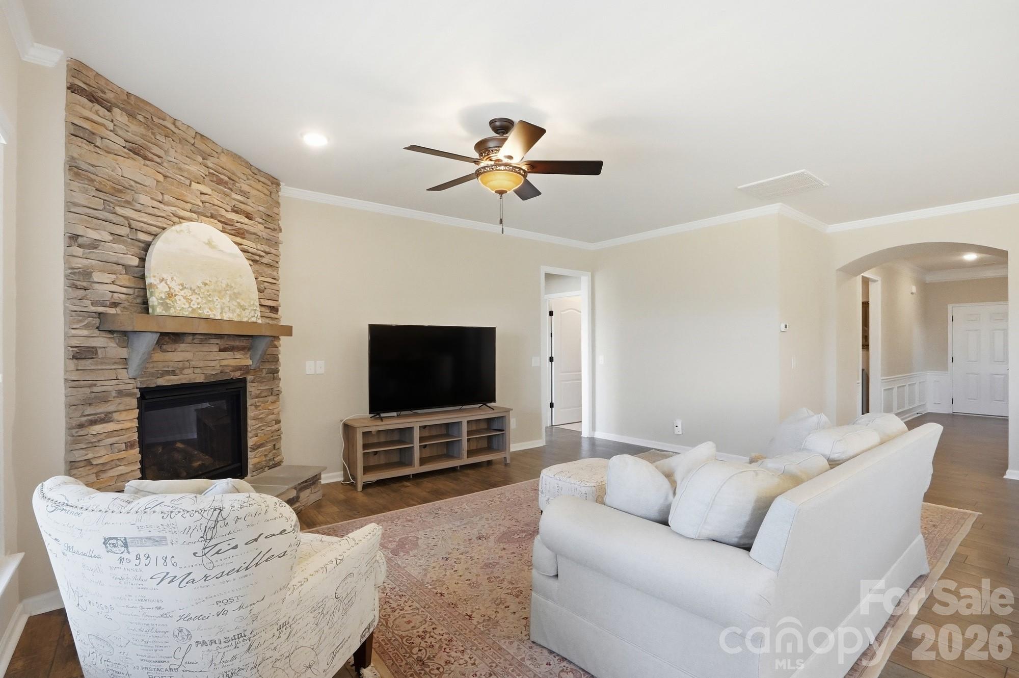 2331 Currant Street Property Photo 10