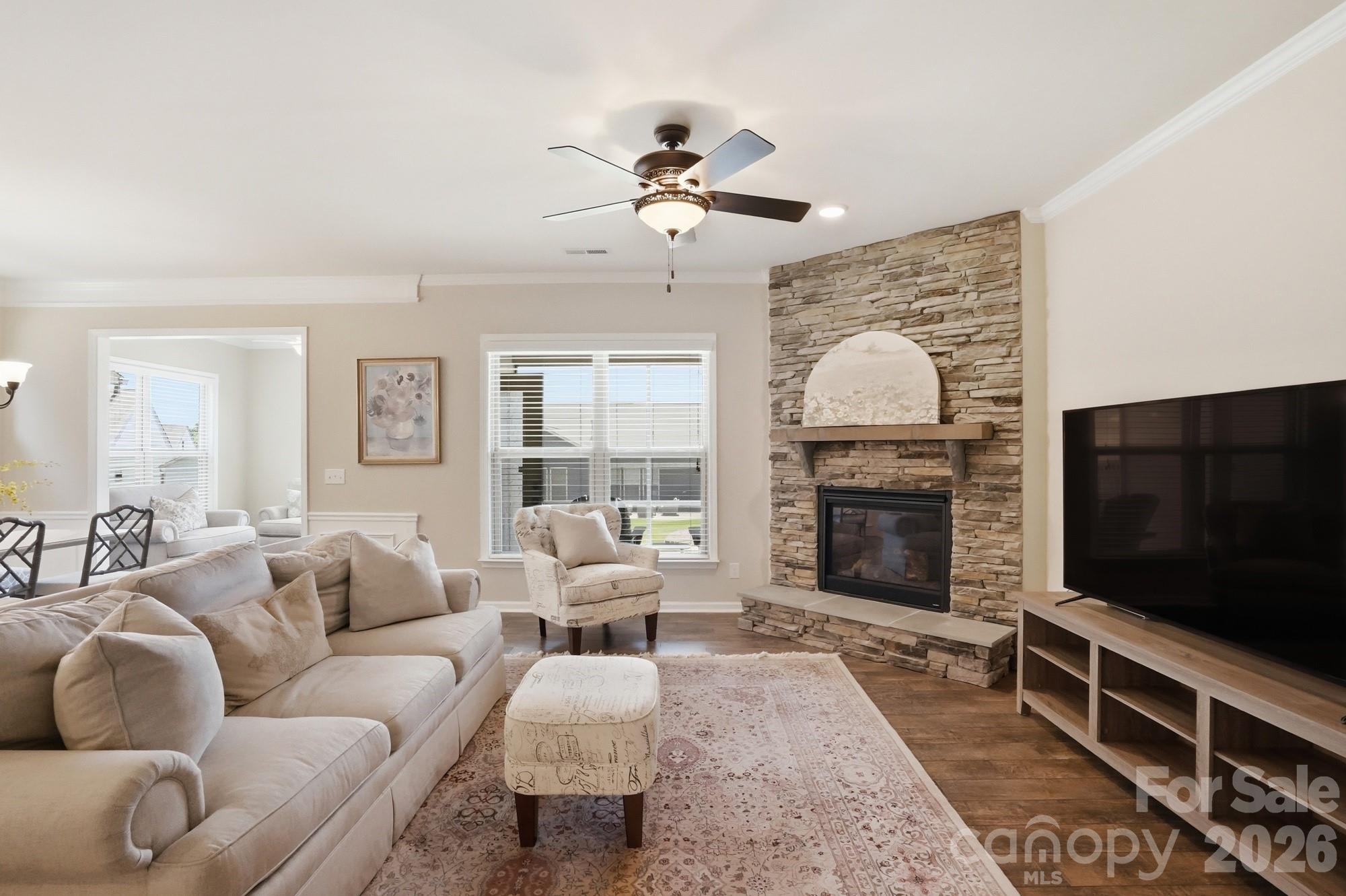 2331 Currant Street Property Photo 12