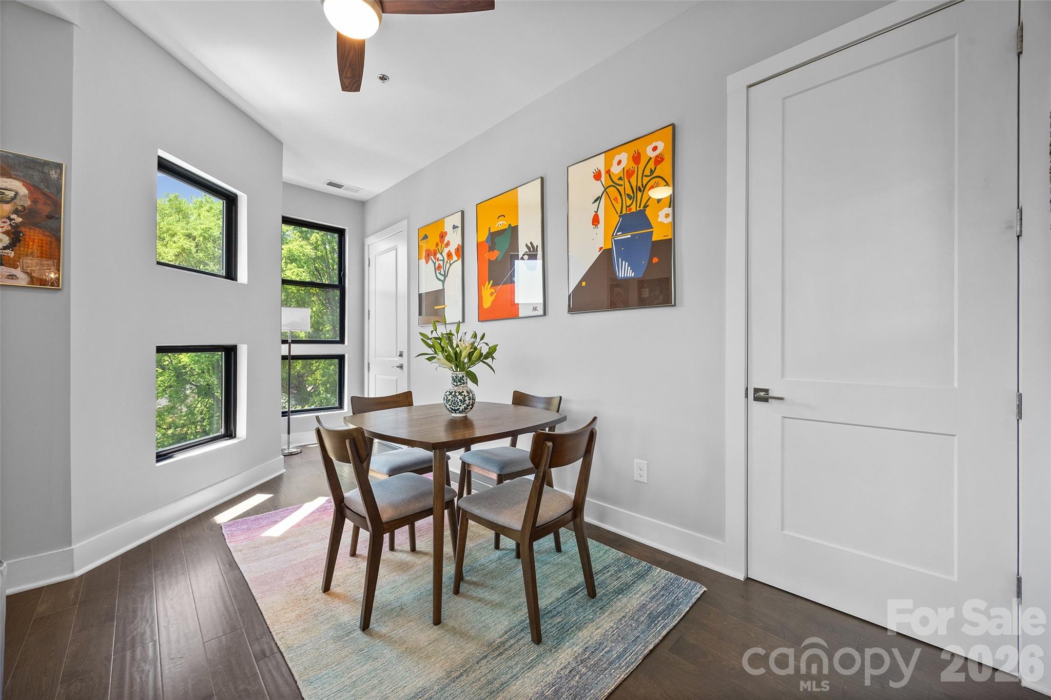 501 E 37th Street H Property Photo 10