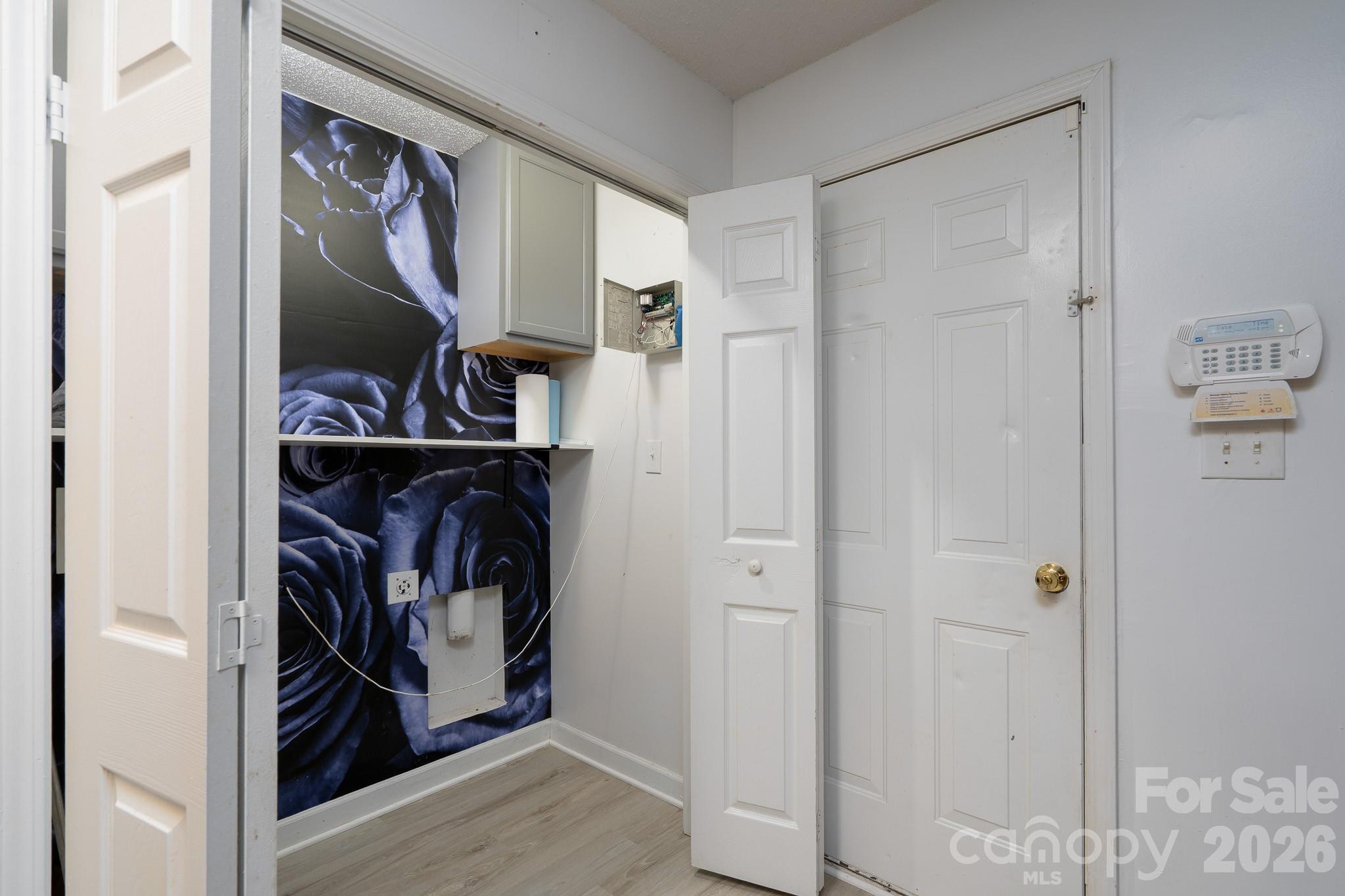 511 Lightspun Lane Property Photo 16