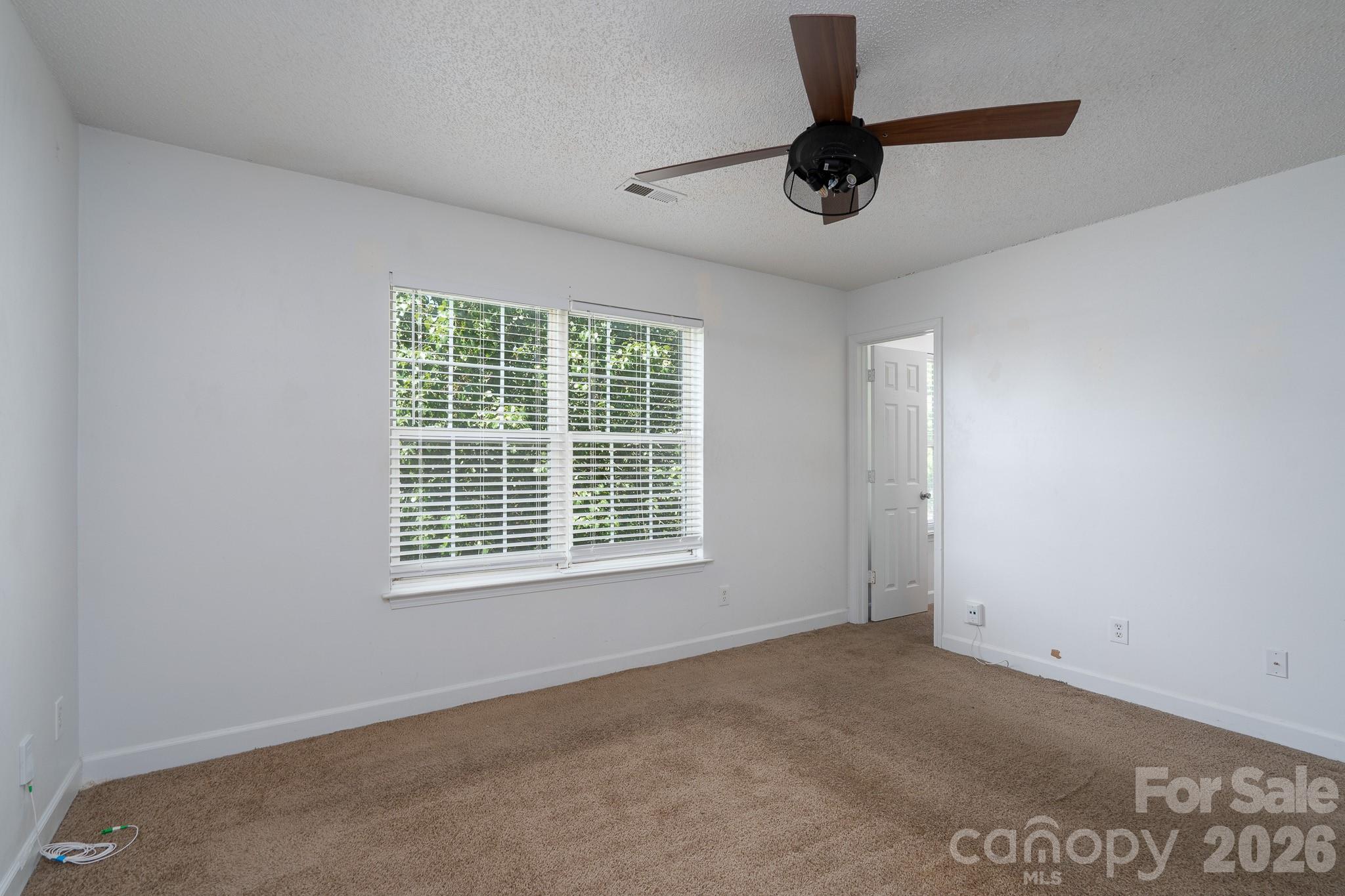 511 Lightspun Lane Property Photo 24
